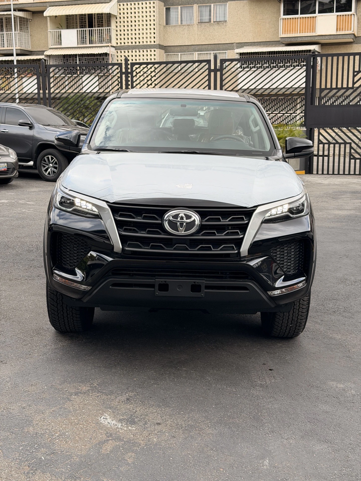 2026 Toyota Fortuner 2.7