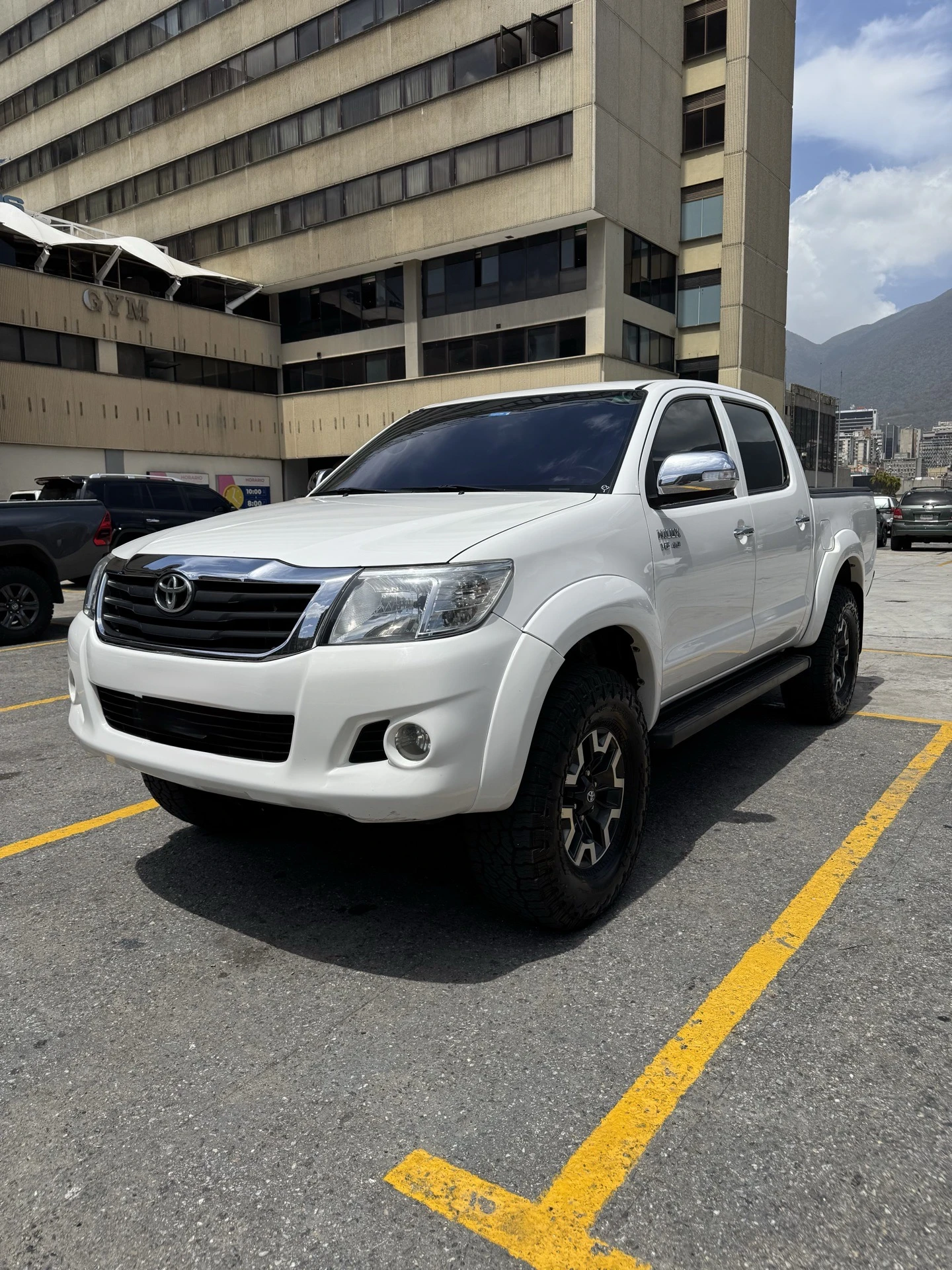 2013 Toyota Hilux Kavak V6