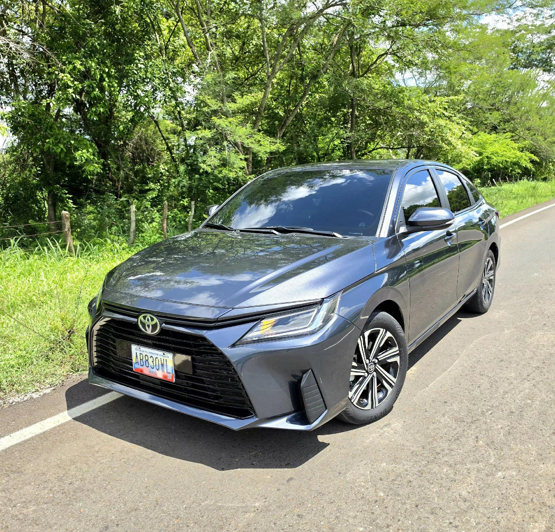2024 Toyota Yaris E