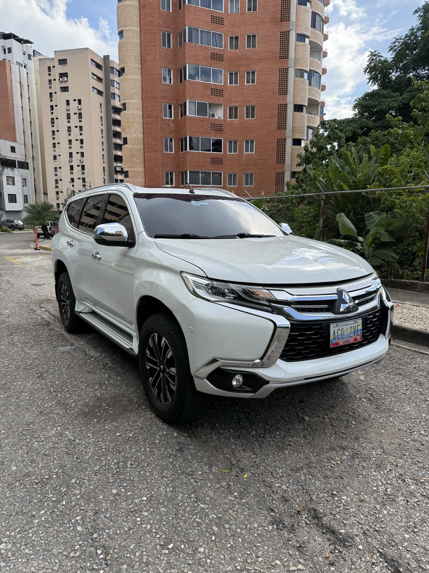 2019 Mitsubishi Montero Sport 4X4