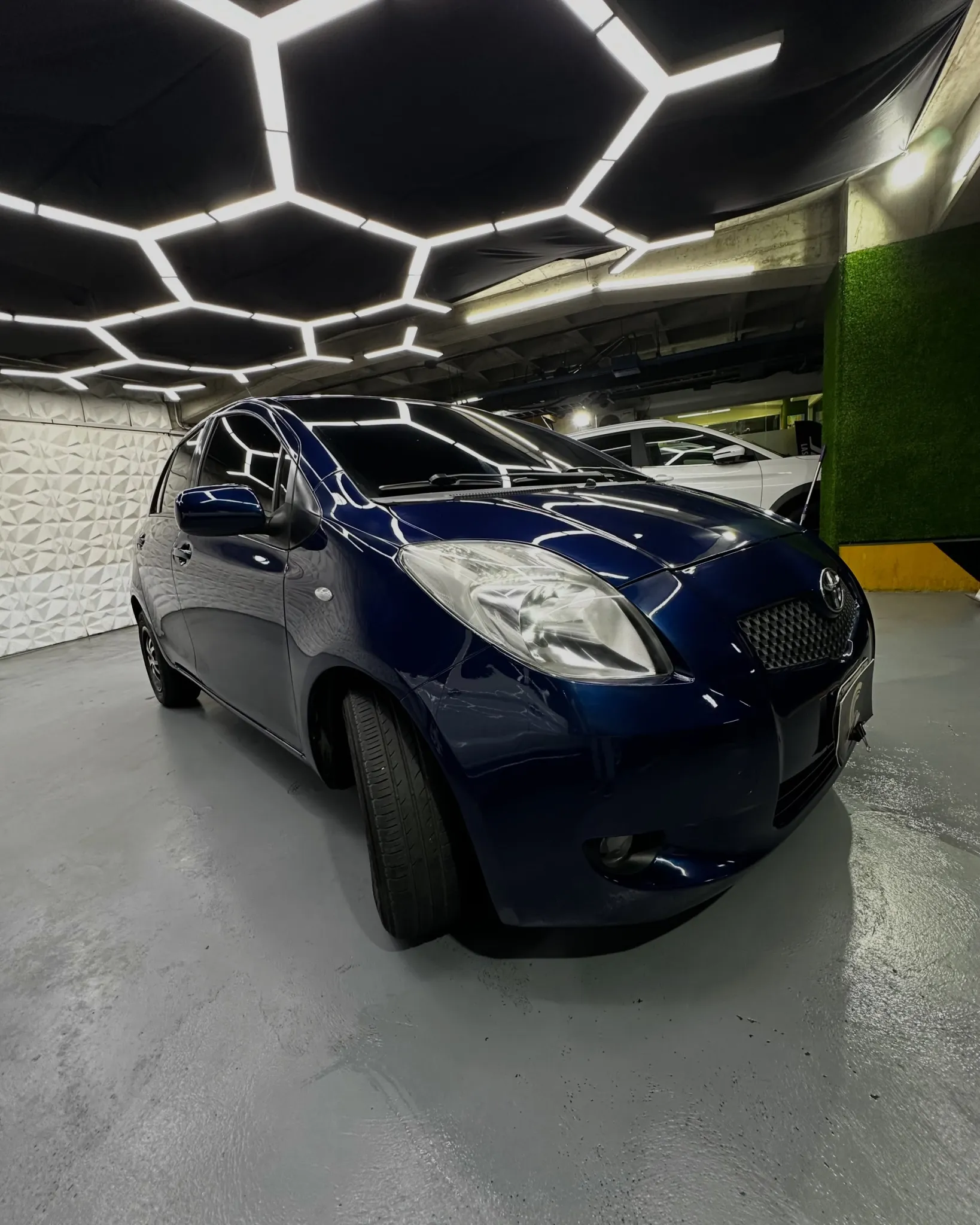 2008 Toyota Yaris — photo 7