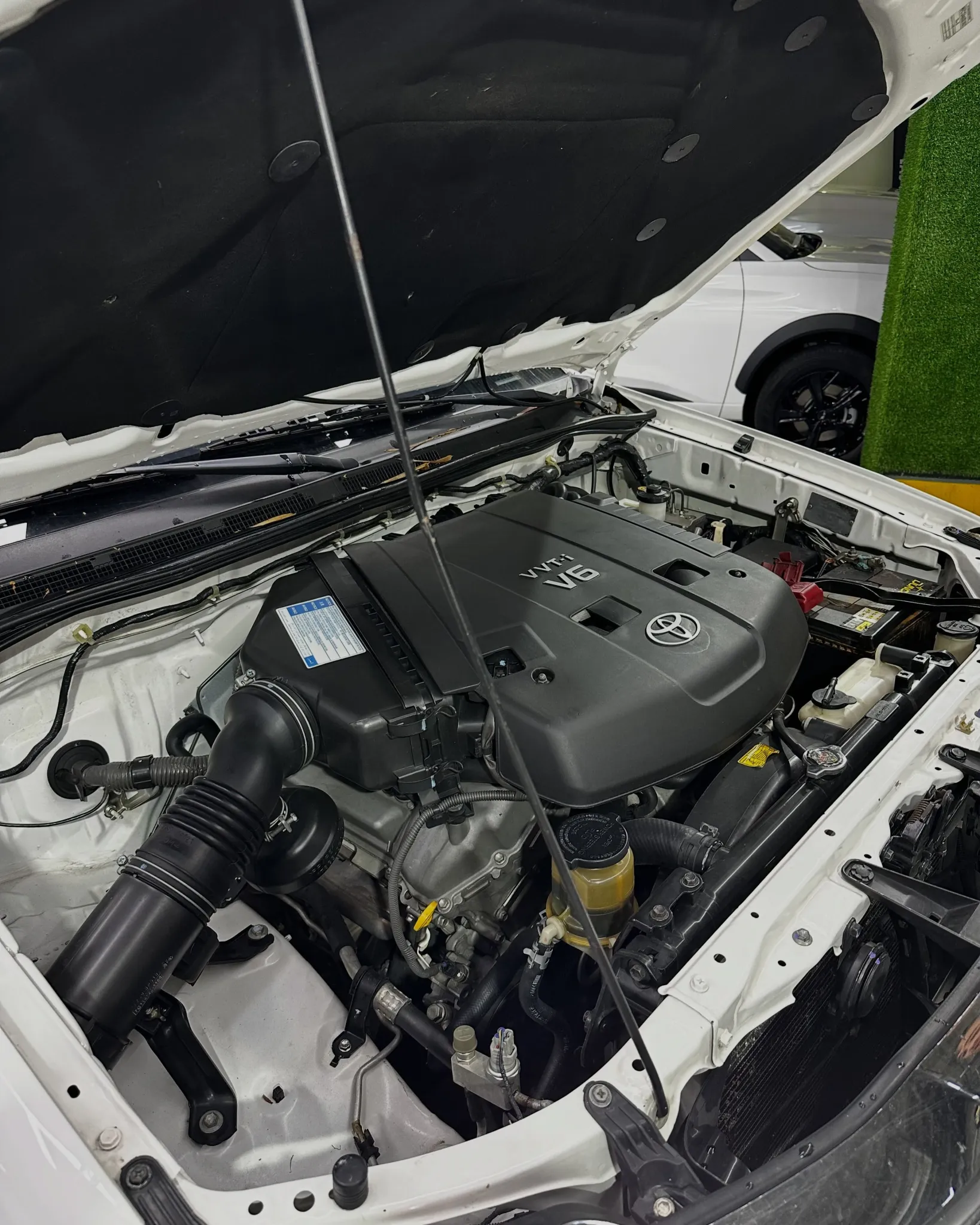 2017 Toyota Fortuner SR — photo 7