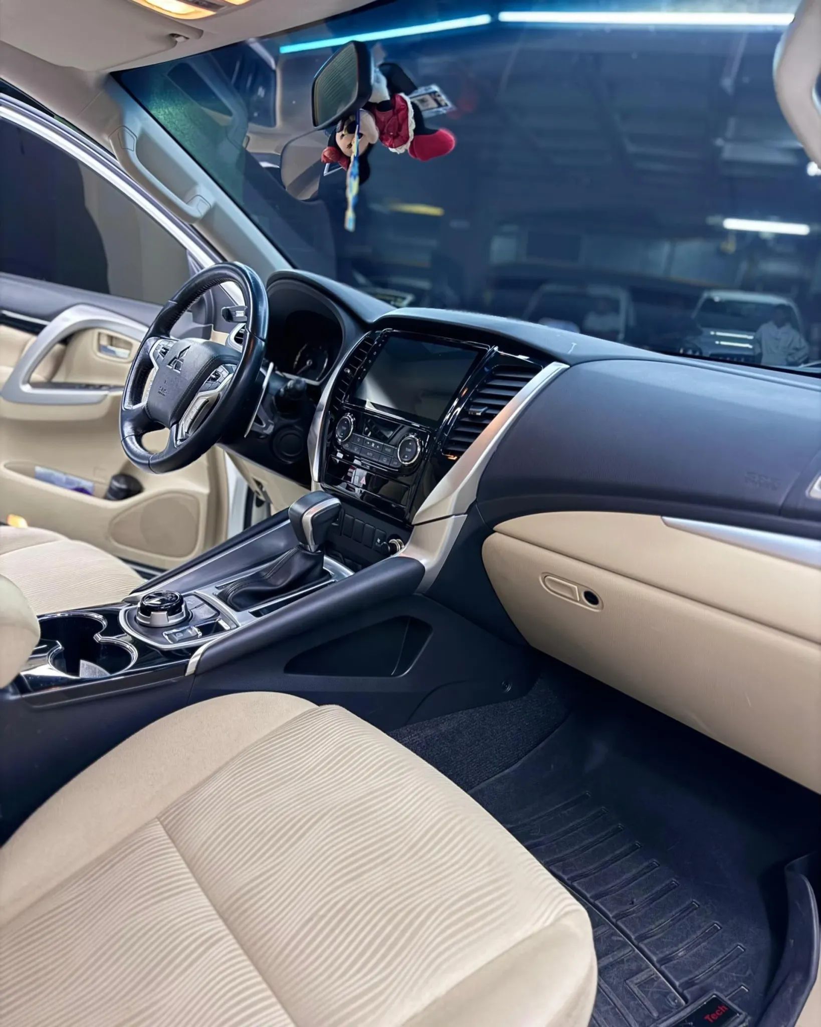 2019 Mitsubishi Montero Sport Sport — photo 6