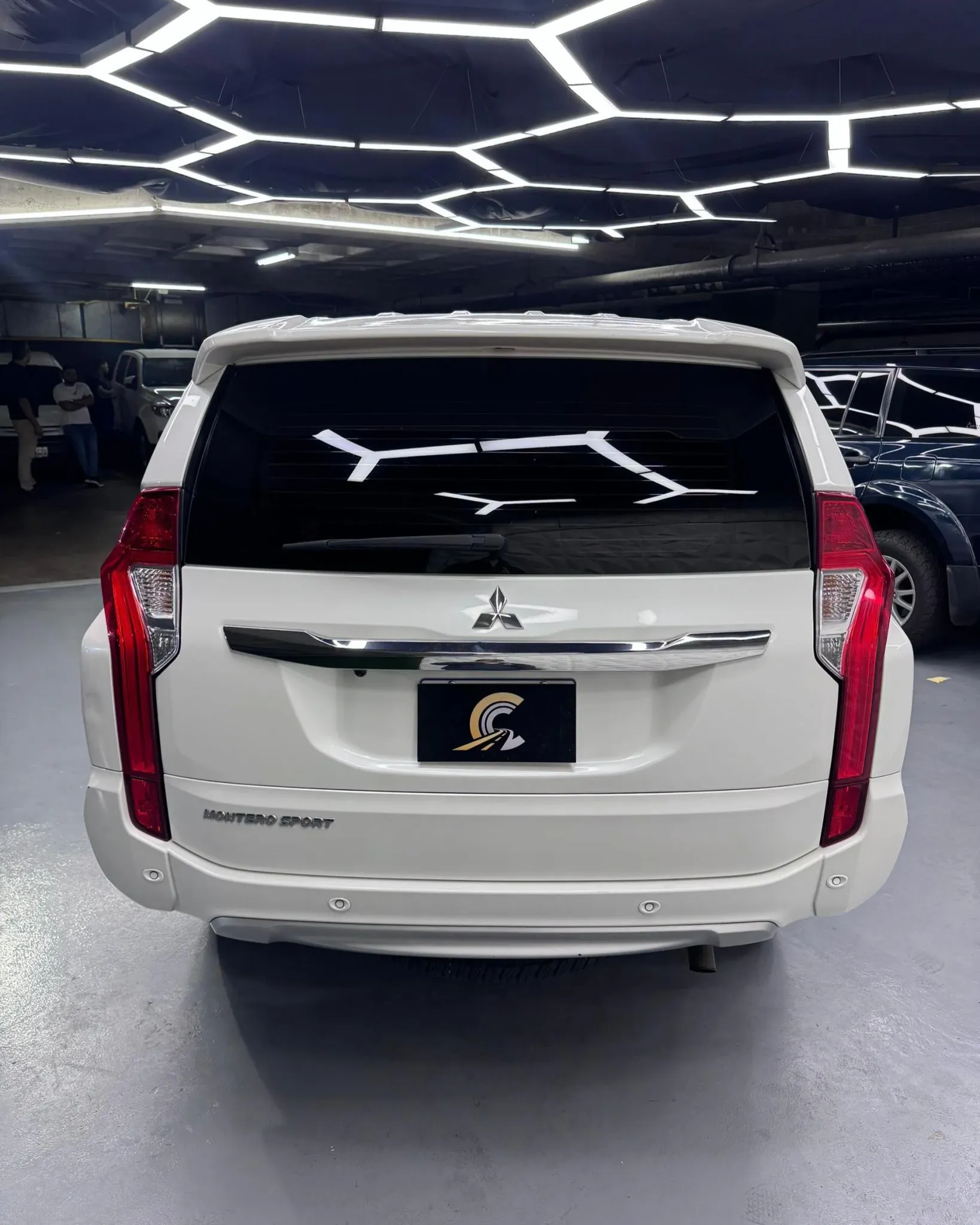 2019 Mitsubishi Montero Sport Sport — photo 9