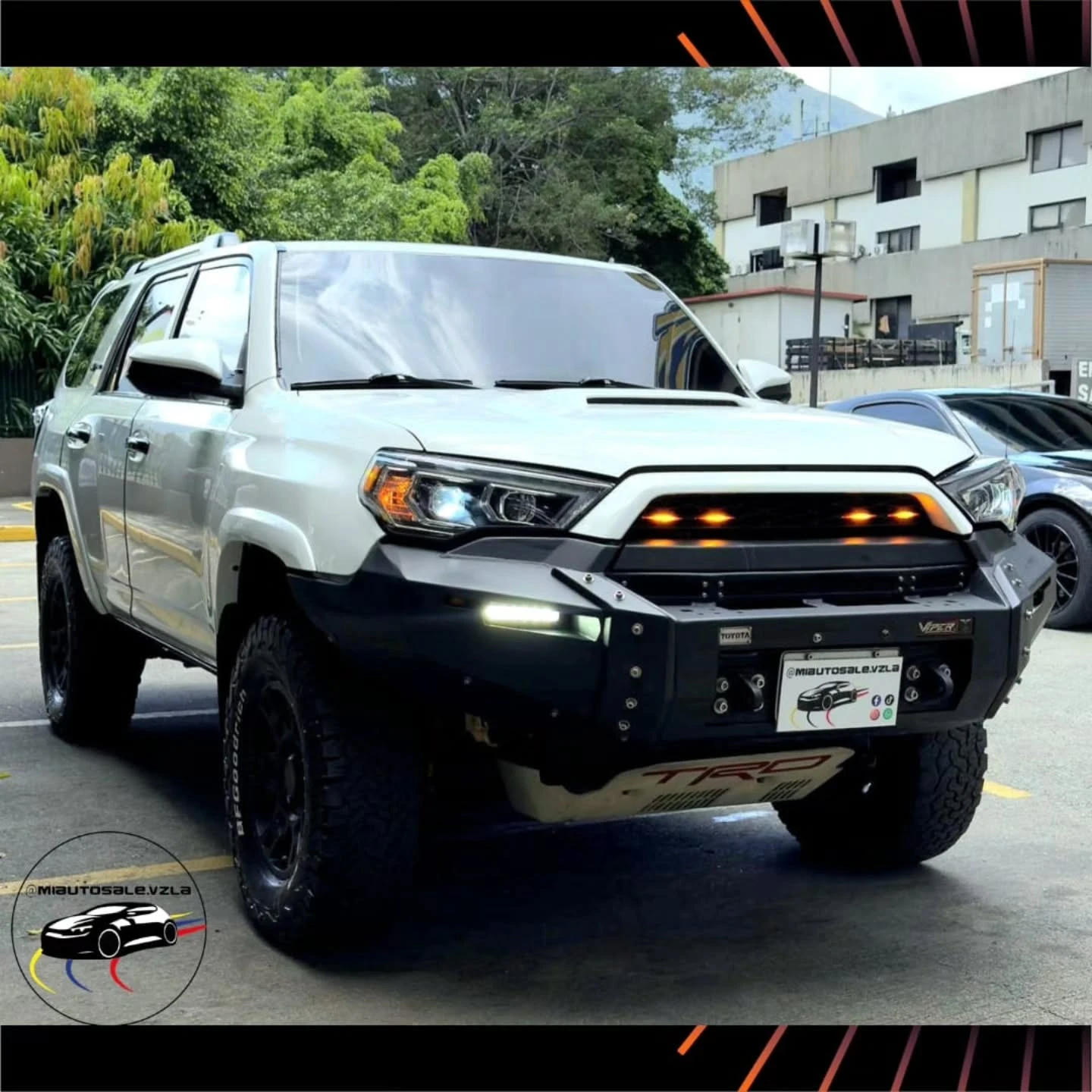 2015 Toyota 4Runner TRD PRO — foto 2