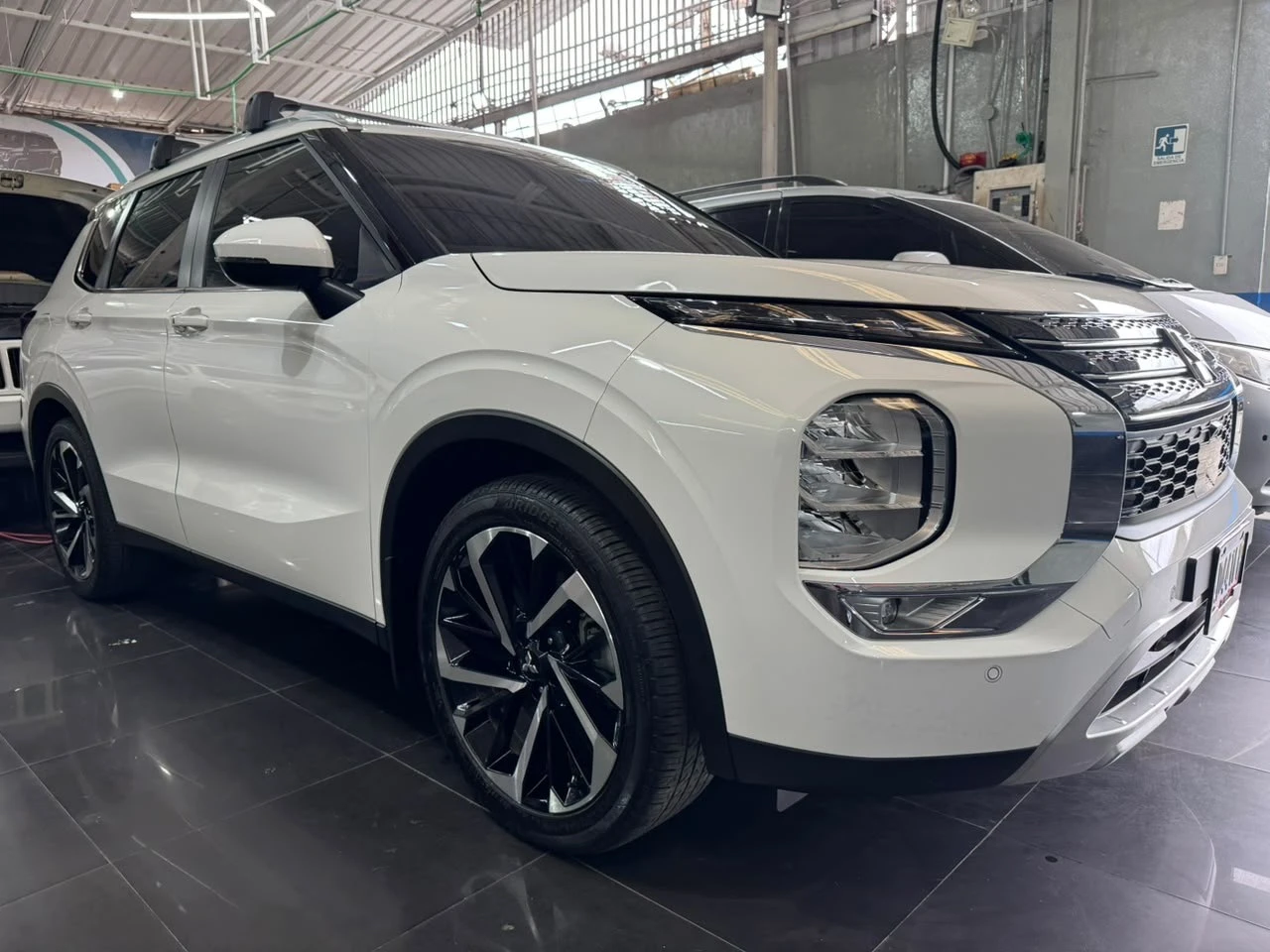 2024 Mitsubishi Outlander