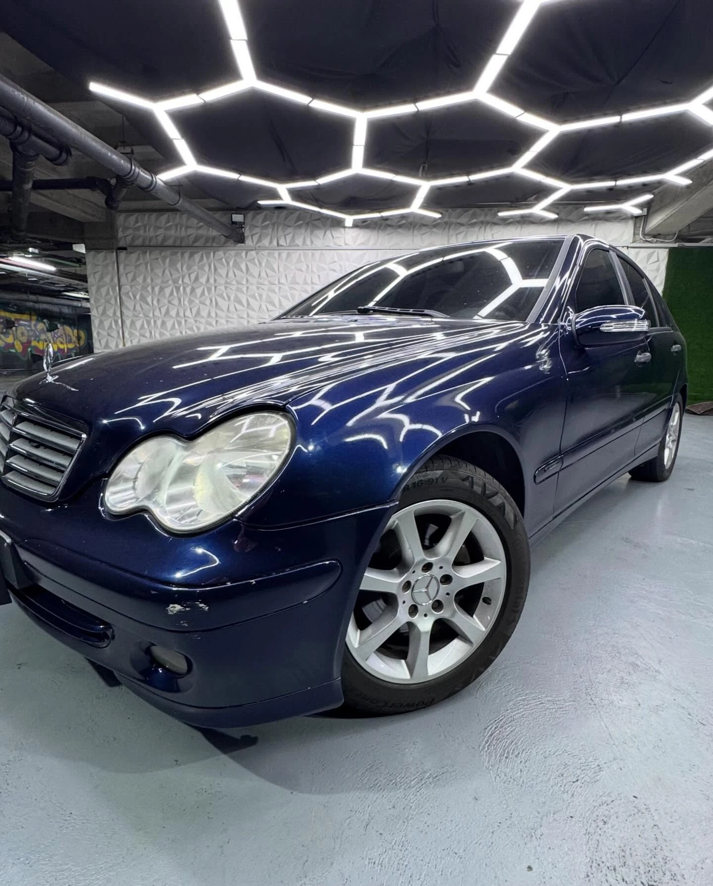 2008 Mercedes-Benz C-Class Kompressor C200 — photo 4