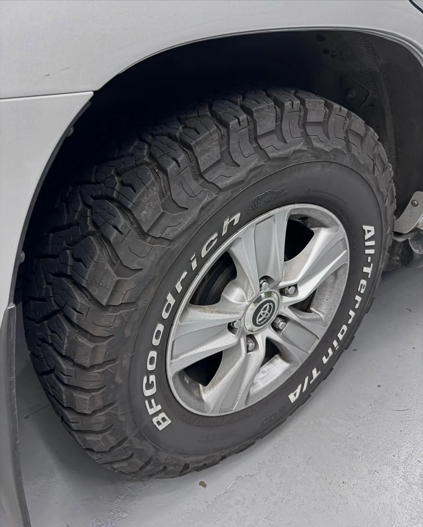 2016 Toyota Land Cruiser 200 GXR — photo 7