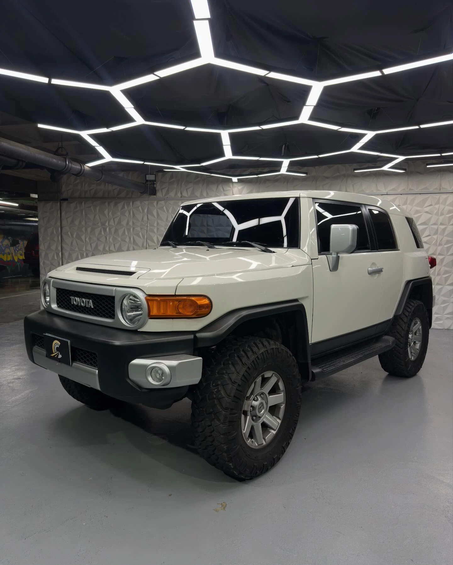 2023 Toyota FJ Cruiser — photo 2