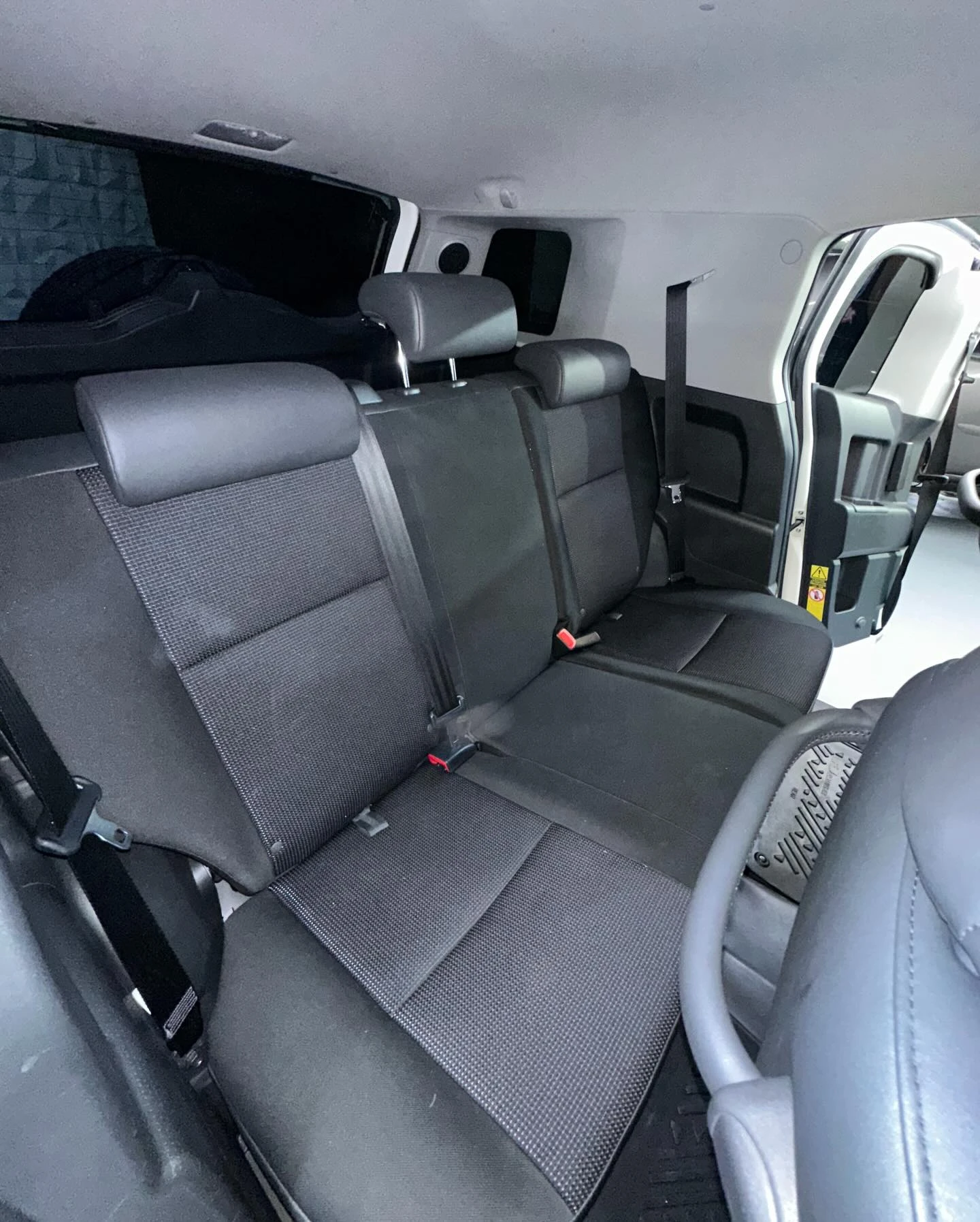 2023 Toyota FJ Cruiser — photo 5