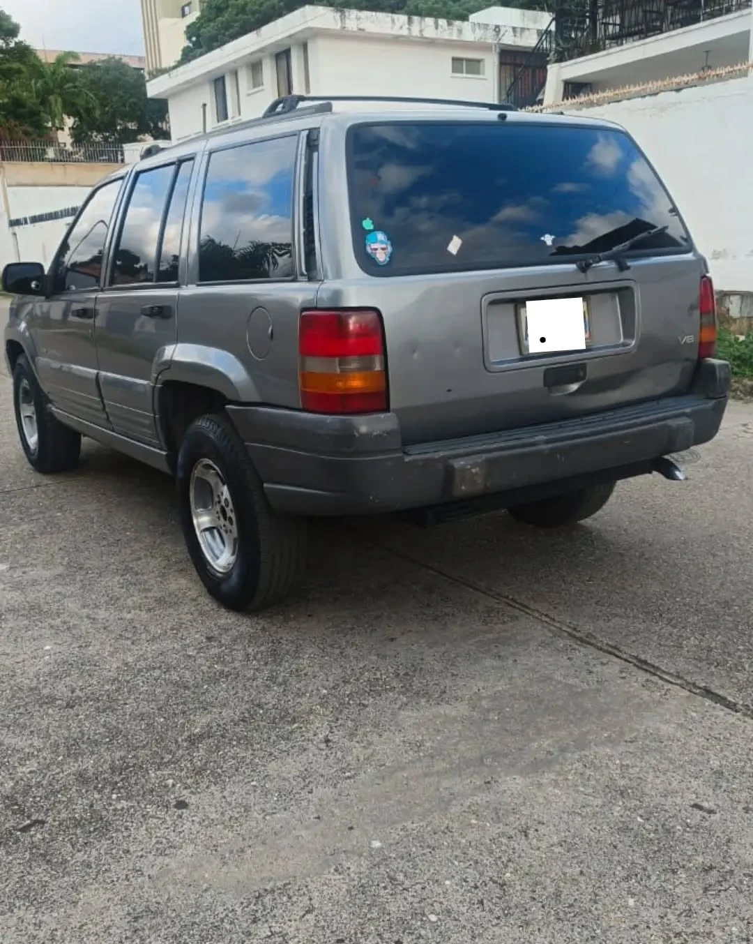 1998 Jeep Grand Cherokee Laredo — photo 9