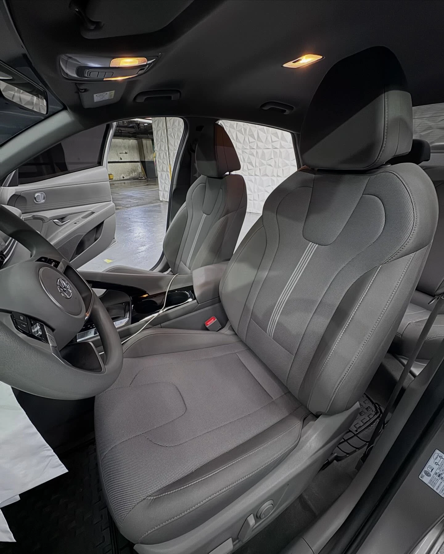 2021 Hyundai Elantra — photo 4
