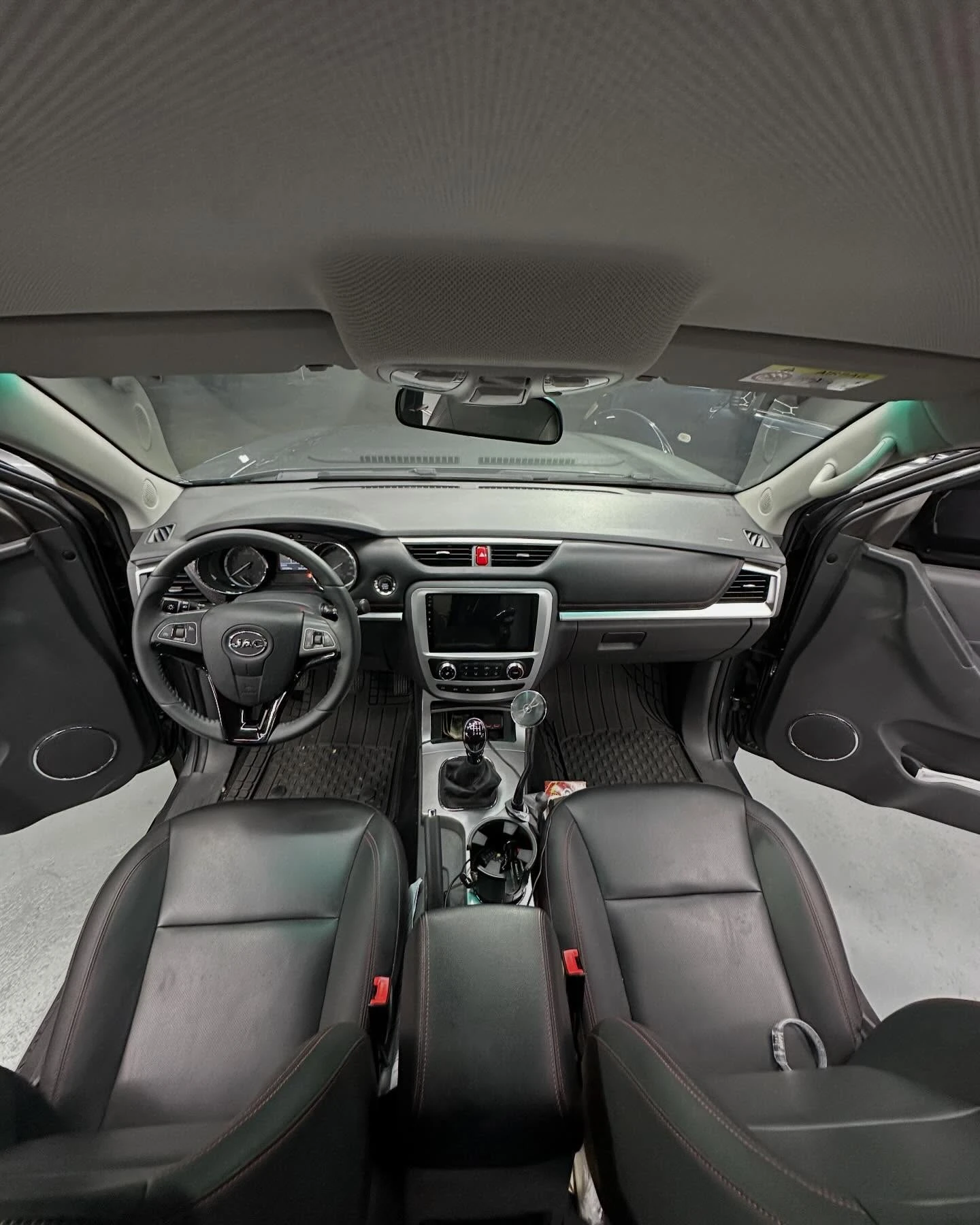 2025 JAC T8 Extreme — photo 6