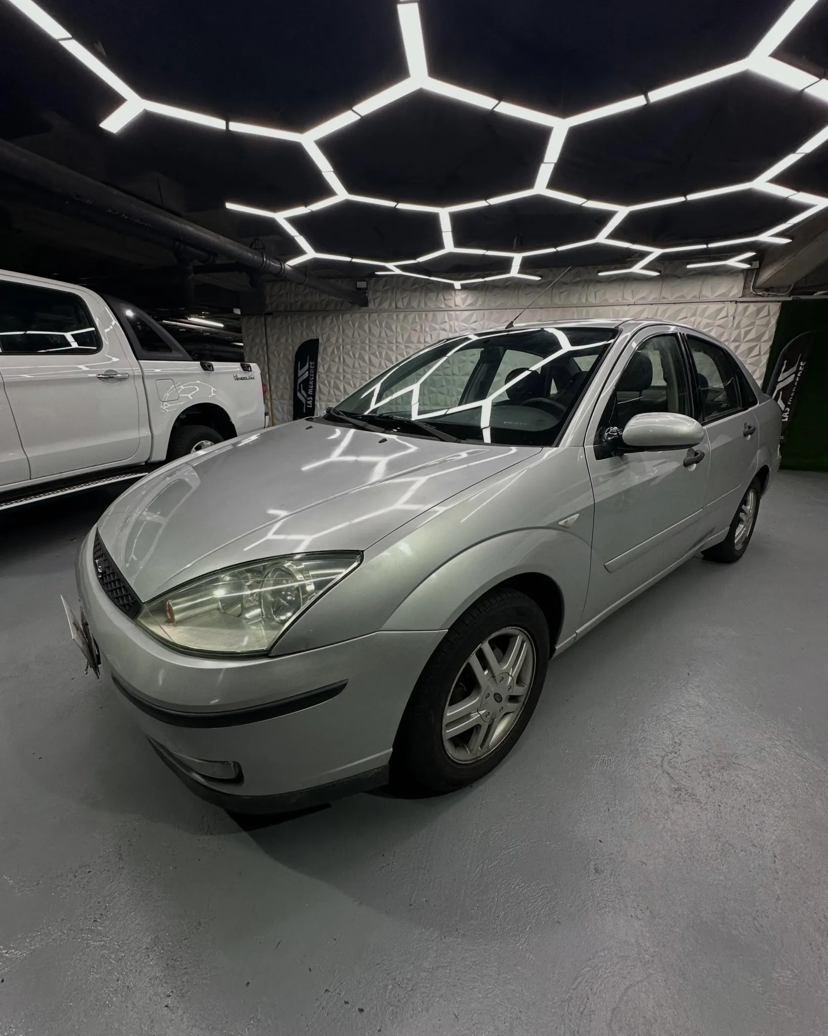 2007 Ford Focus Duratec 2.0 — photo 2
