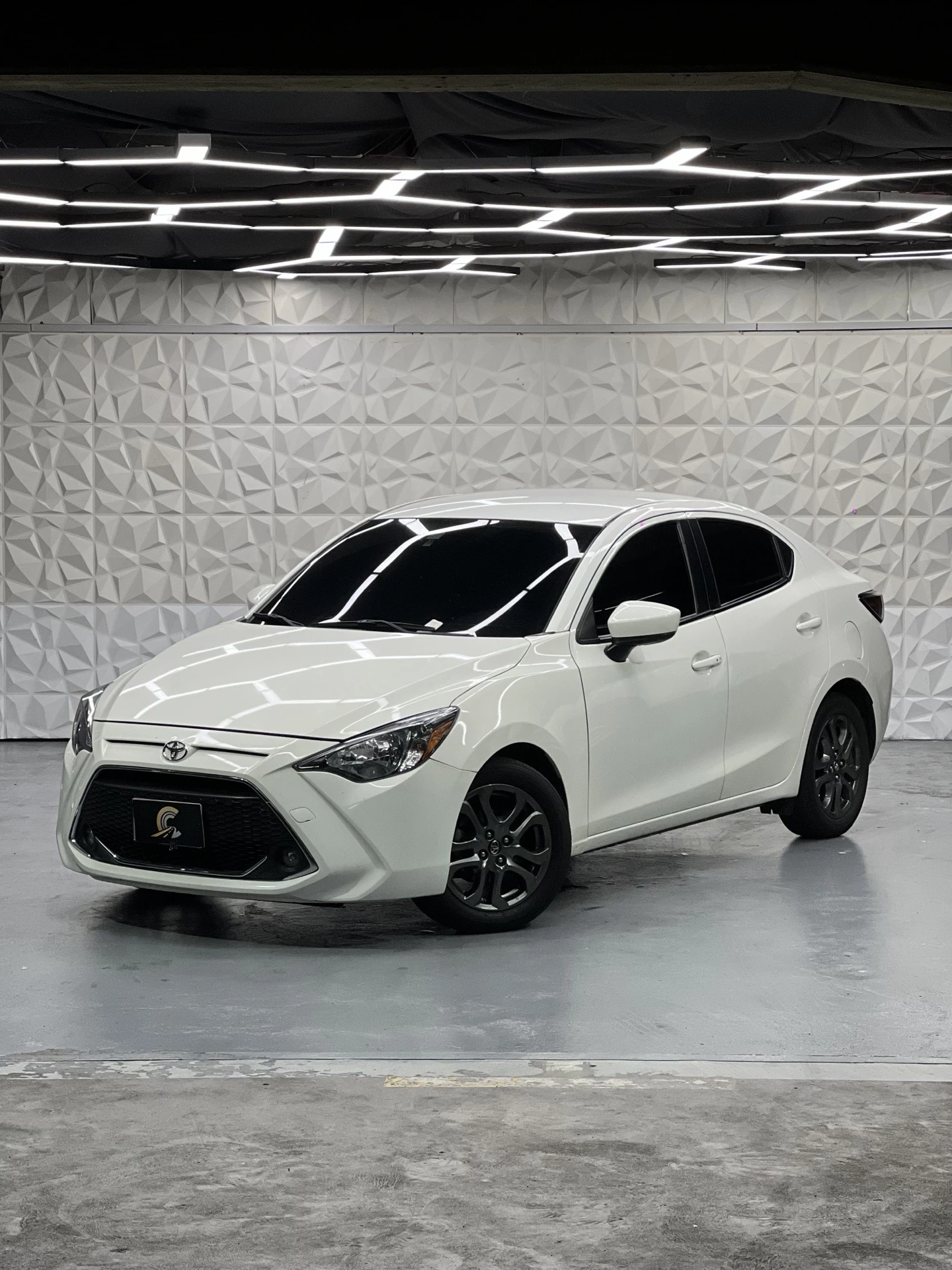 2019 Toyota Yaris R