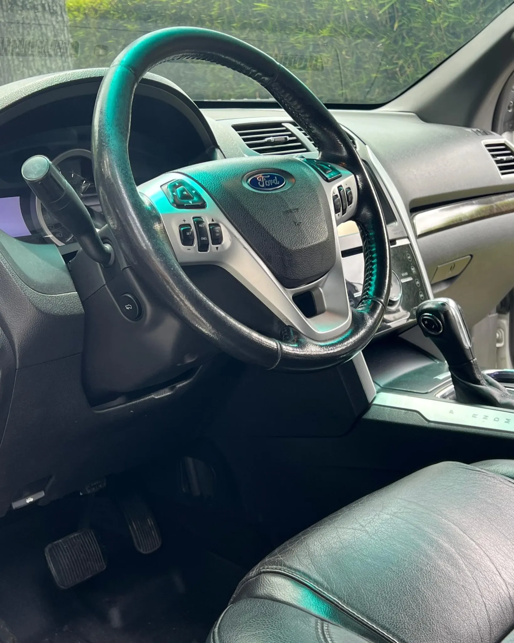 2013 Ford Explorer XLT — photo 3