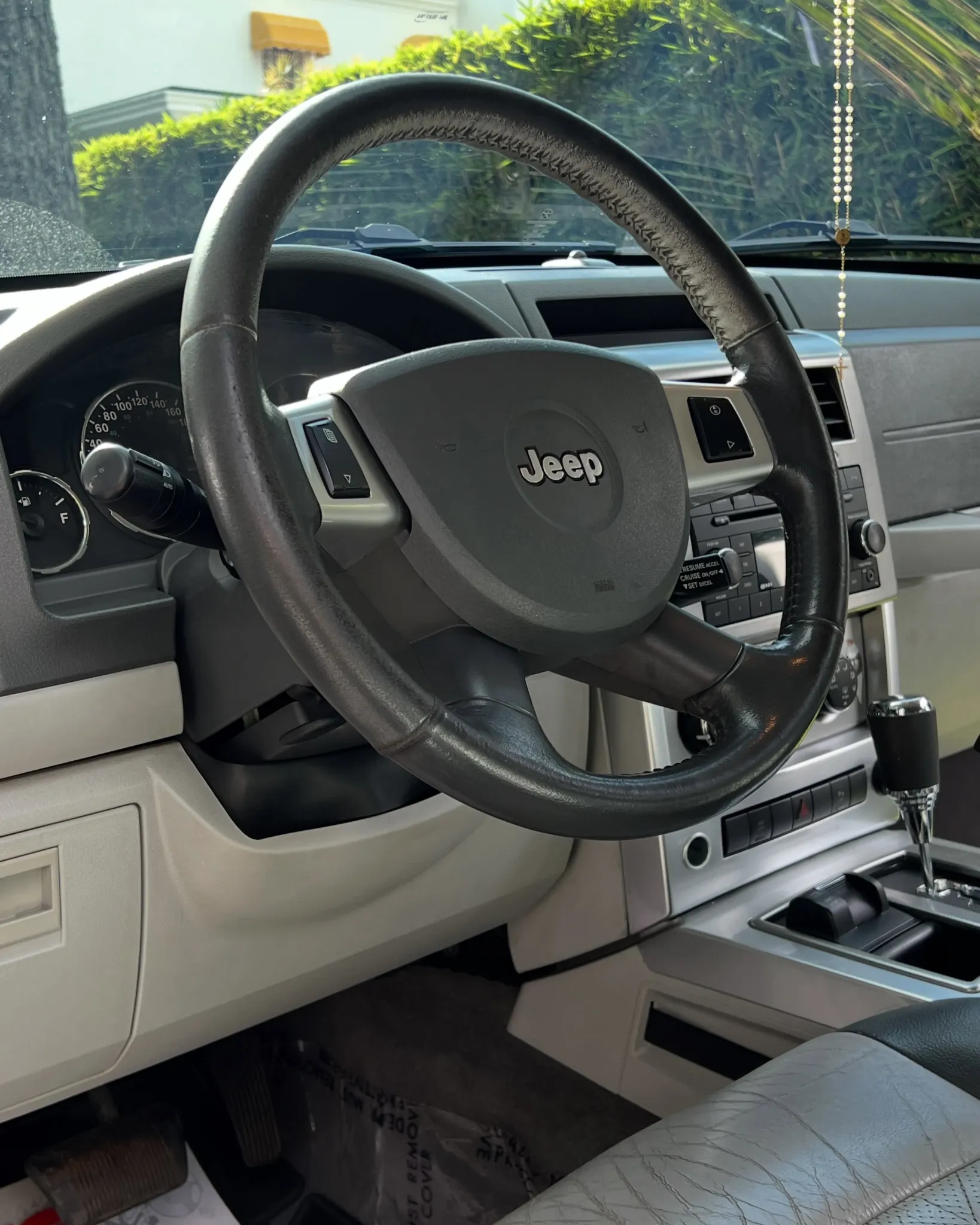 2008 Jeep Cherokee KK — photo 2