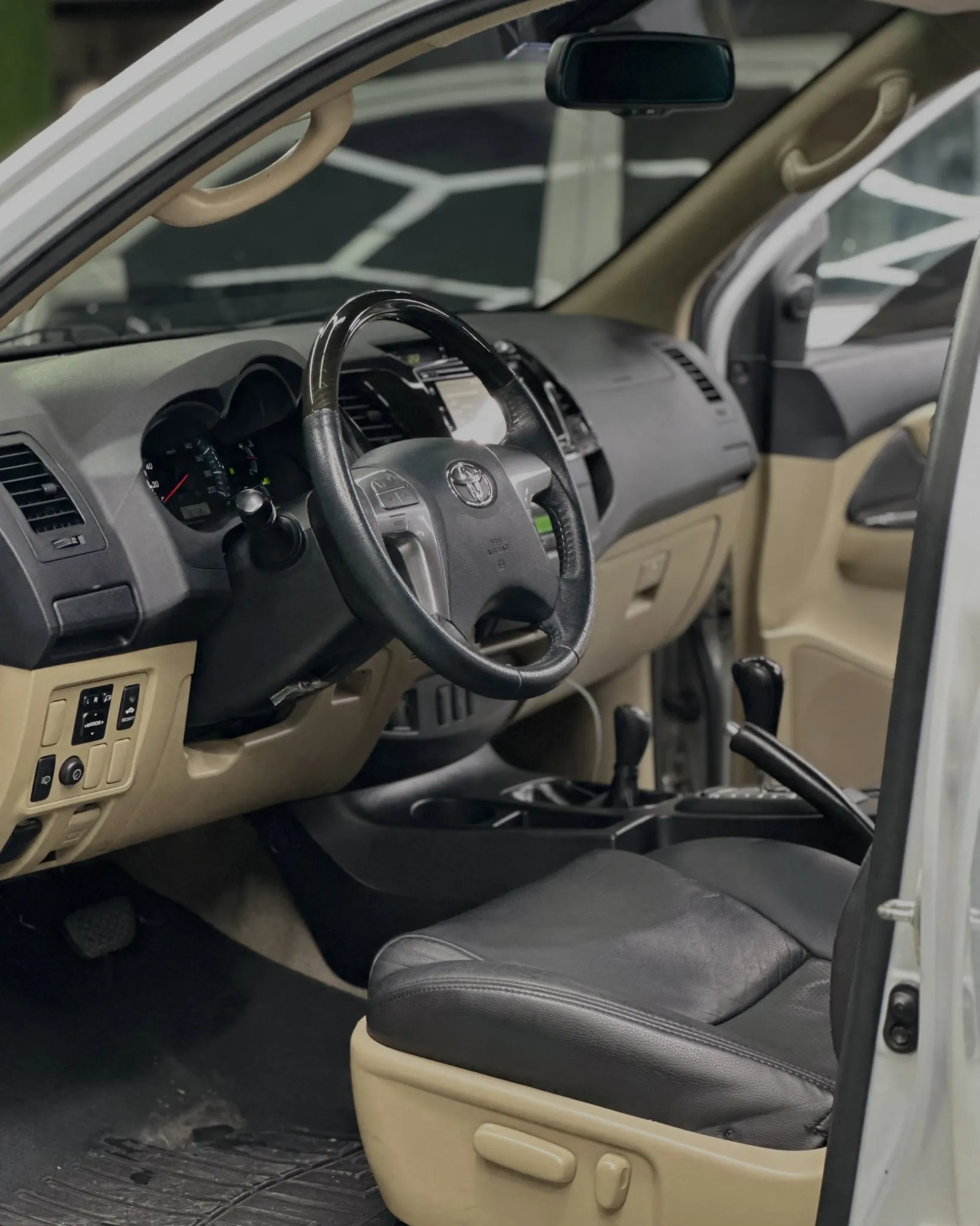 2020 Toyota Fortuner Sportivo — photo 4