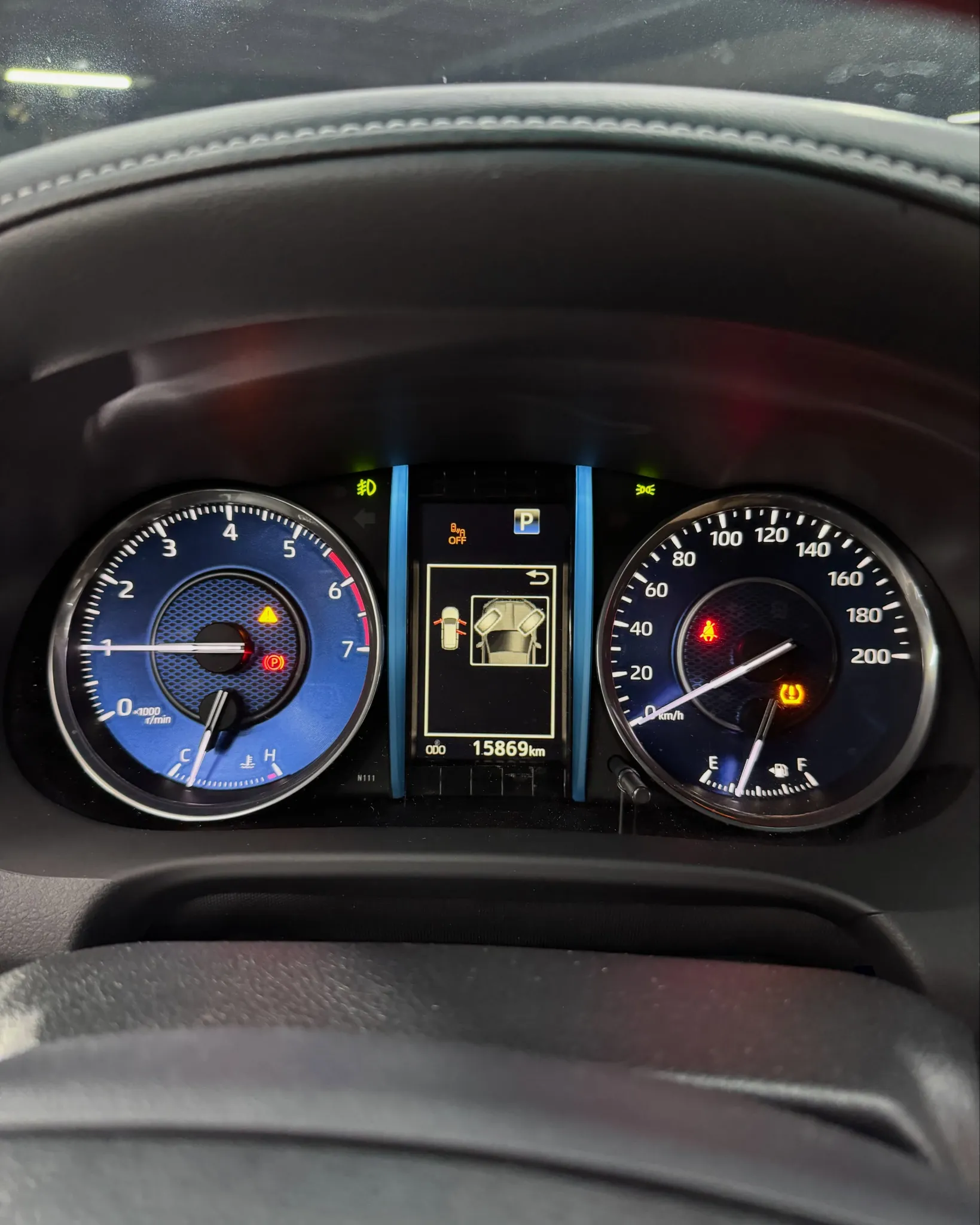 2024 Toyota Fortuner Dubai VX.R — foto 6