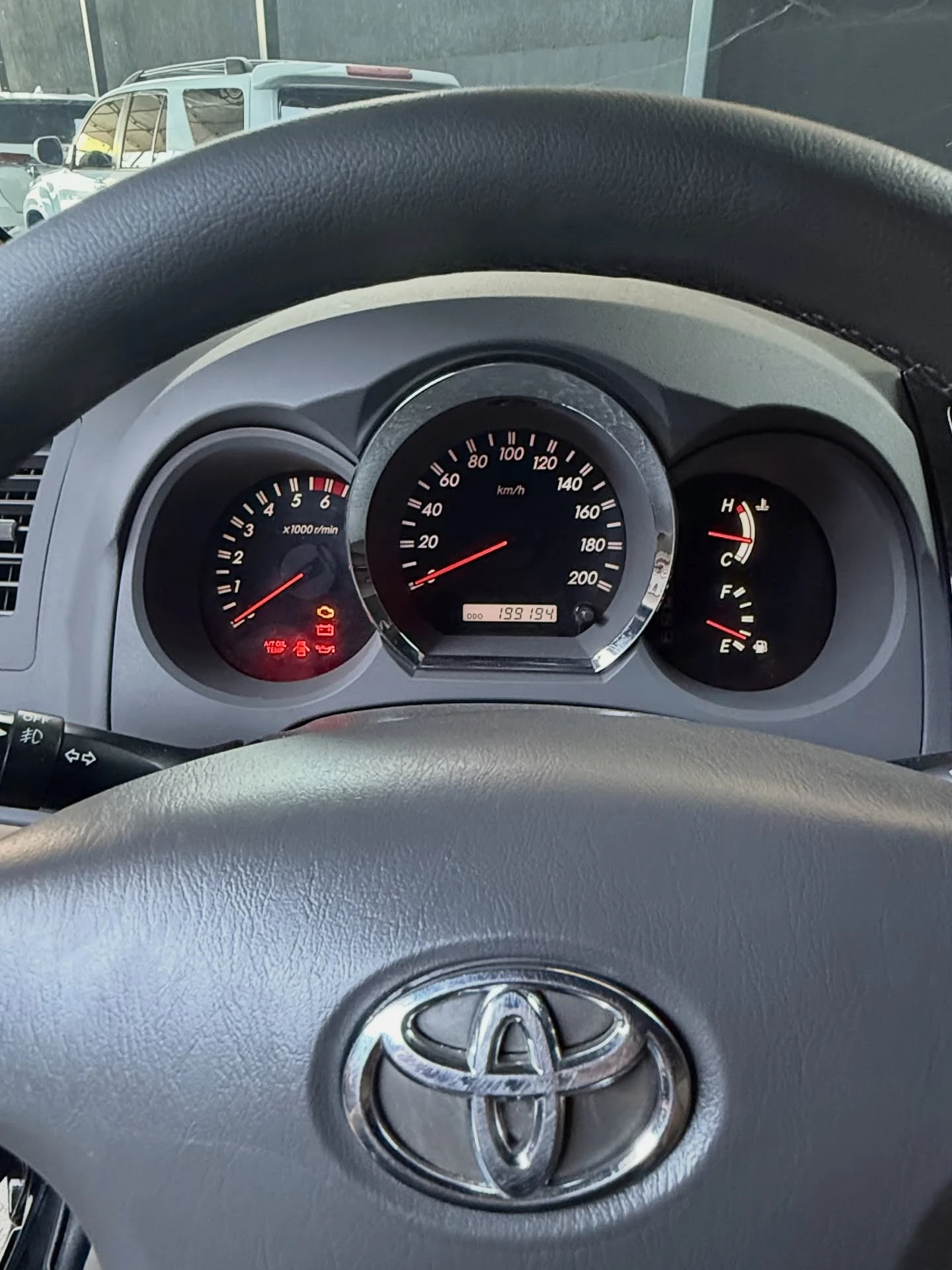 2011 Toyota Fortuner Sr — photo 11