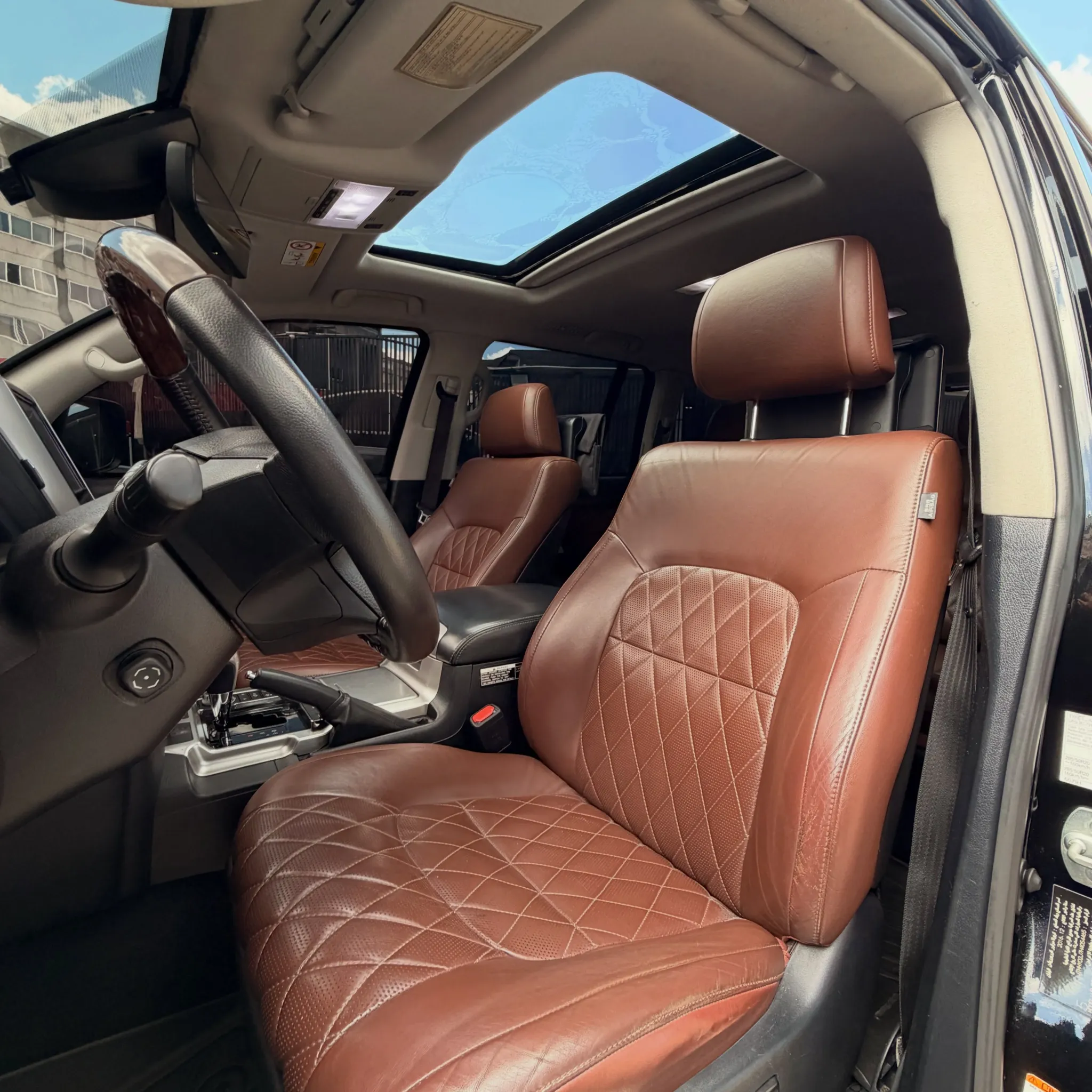 2017 Toyota Land Cruiser 200 Black Edition — photo 4