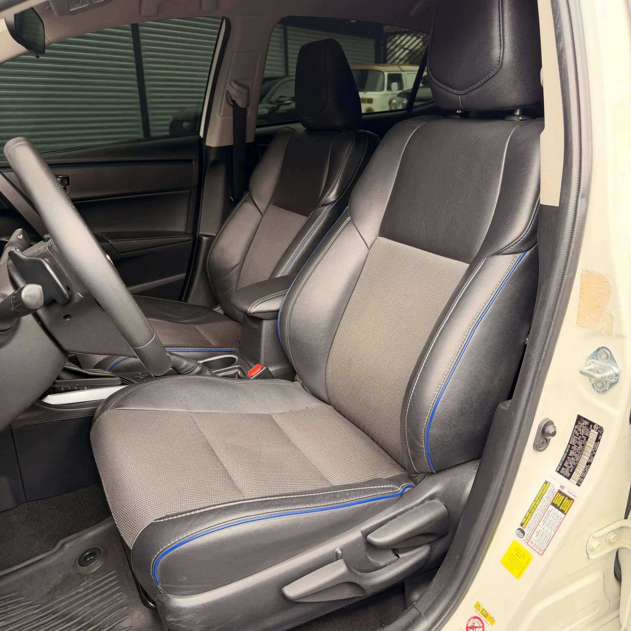 2017 Toyota Corolla SE — foto 4