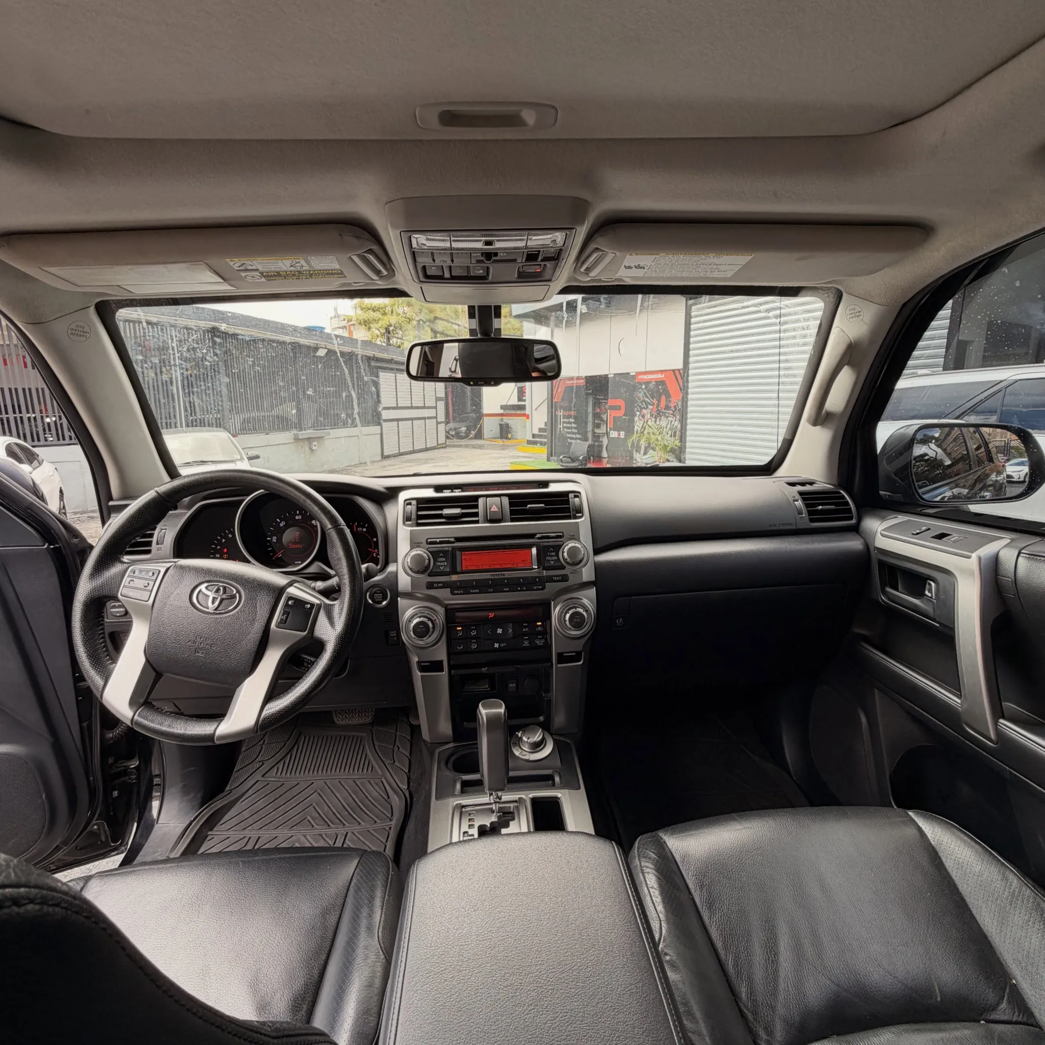 2010 Toyota 4Runner Limited — foto 5
