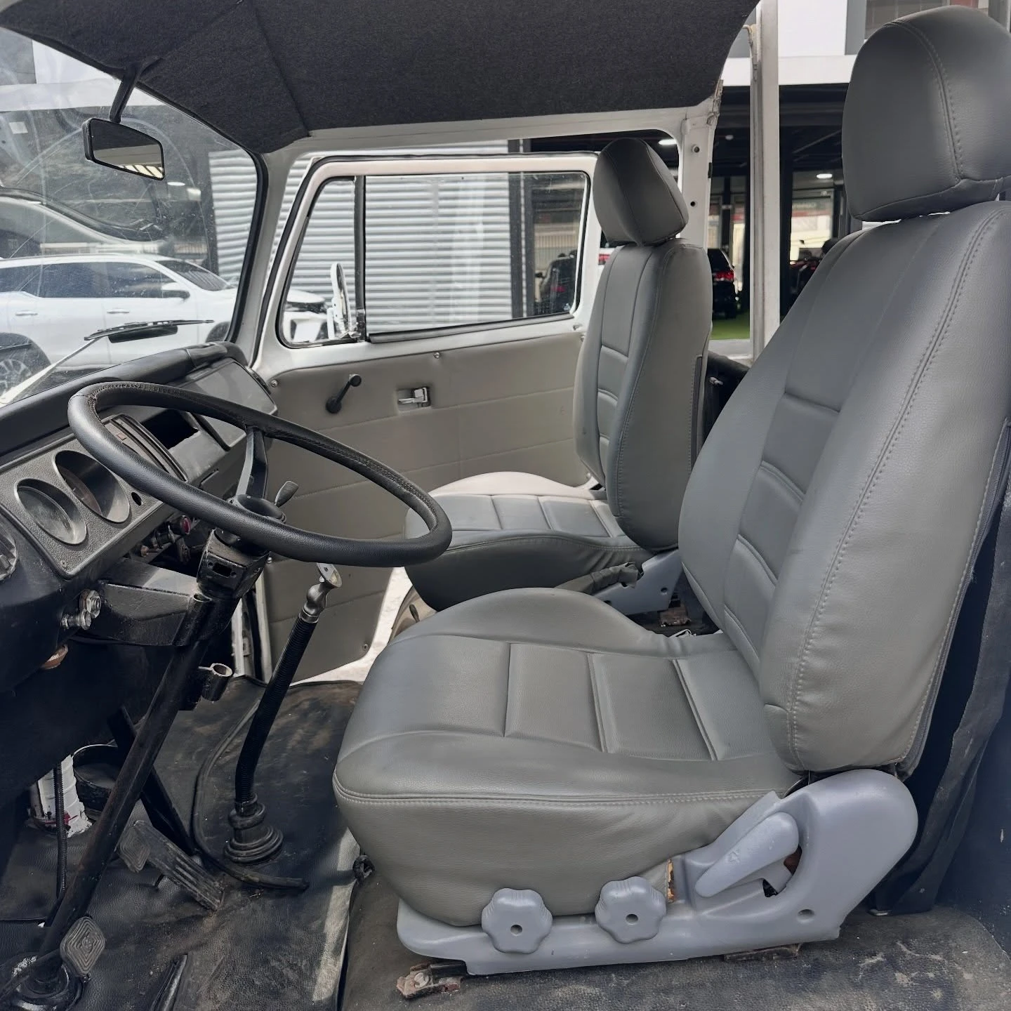 1976 Volkswagen maxi taxi — foto 5