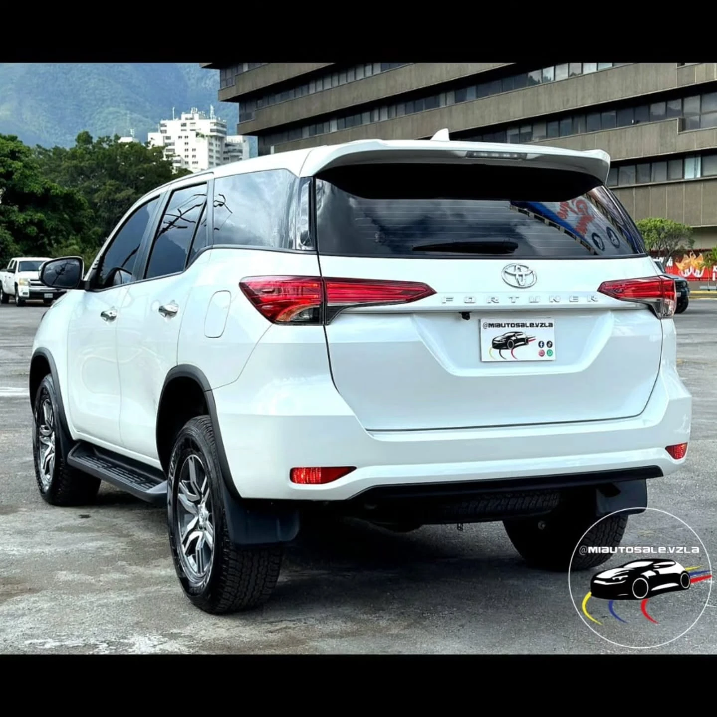 2024 Toyota Fortuner 2.7 — foto 3