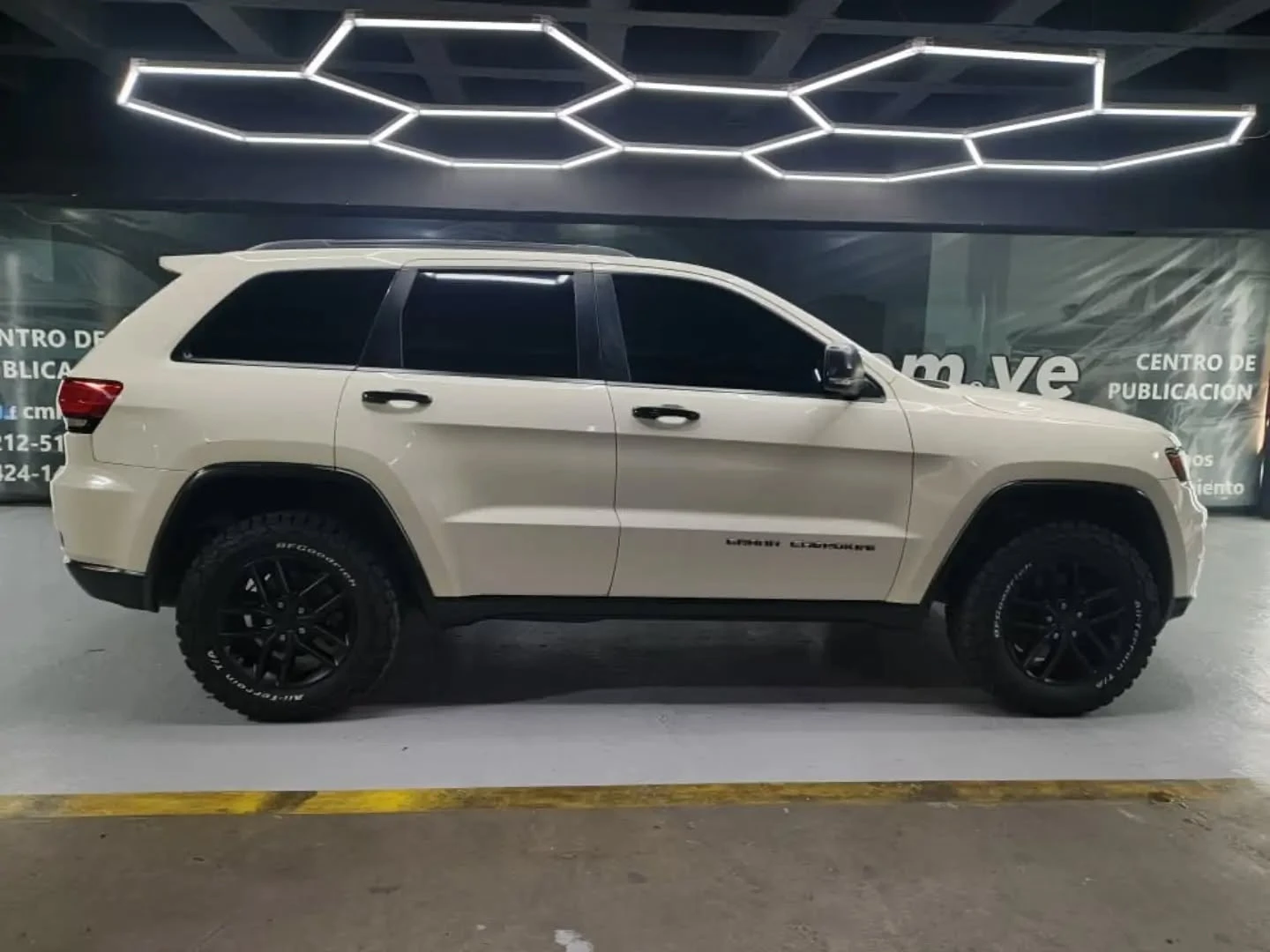 2017 Jeep Grand Cherokee Limited 4G Plus 2017 — photo 2