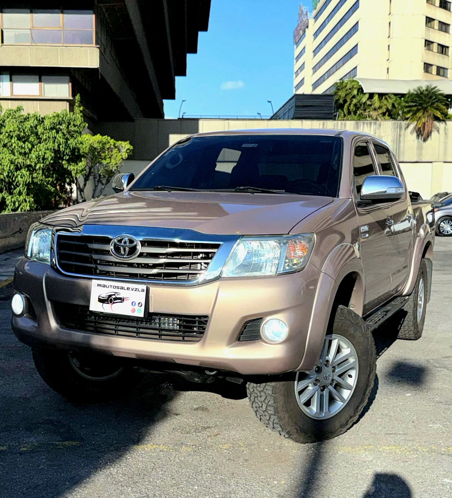 2013 Toyota Hilux