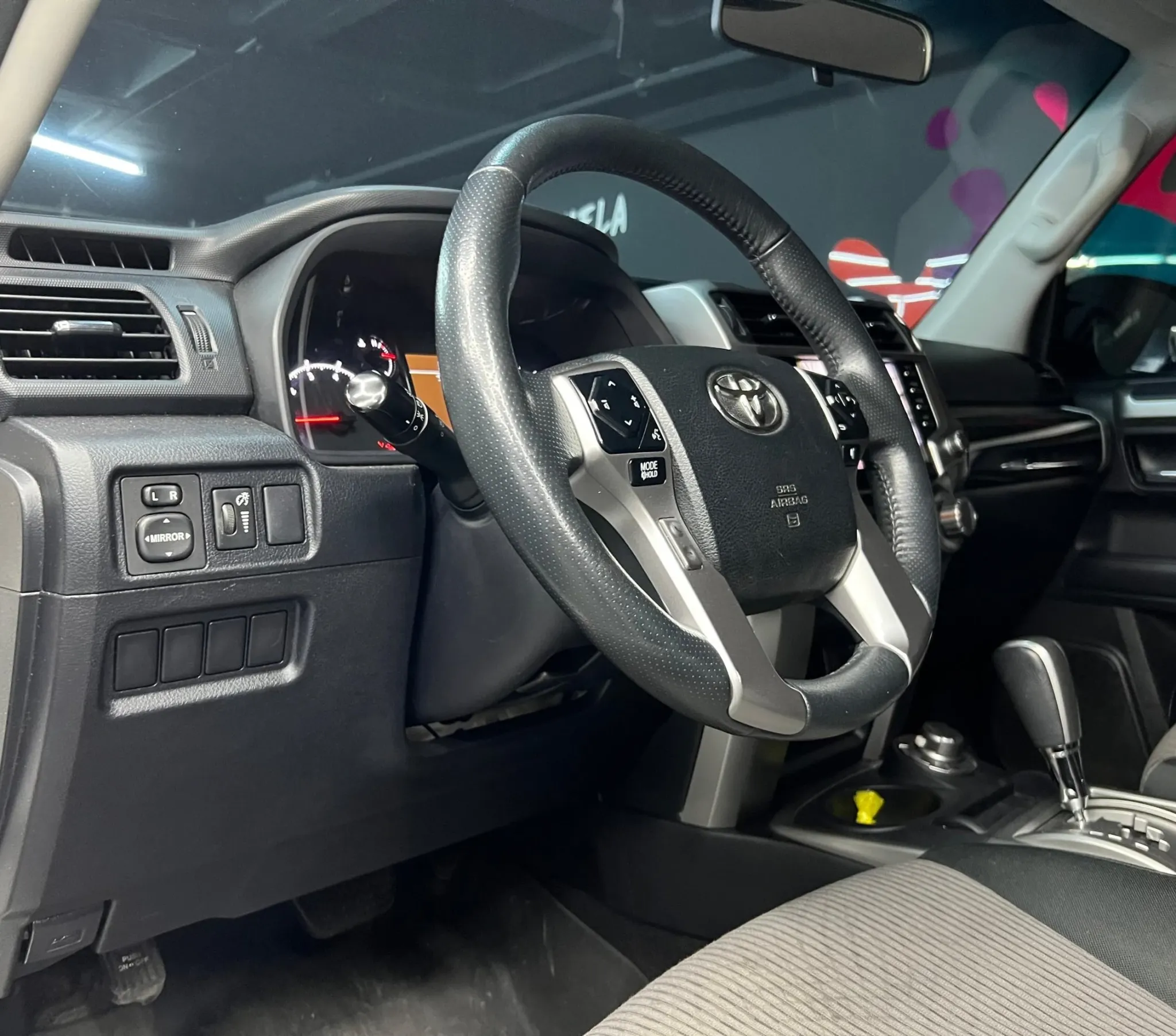 2020 Toyota 4Runner — photo 3