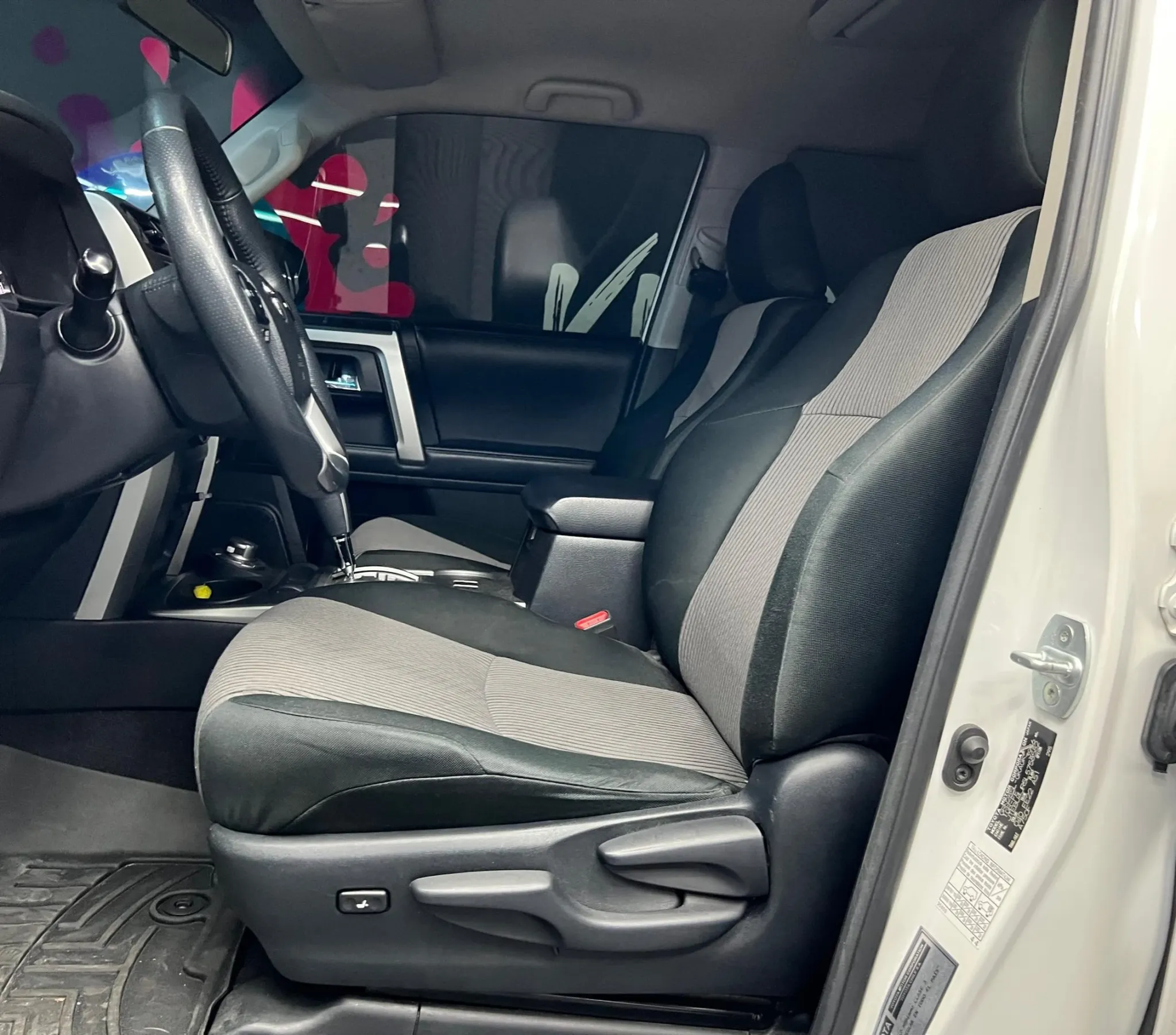 2020 Toyota 4Runner — photo 6