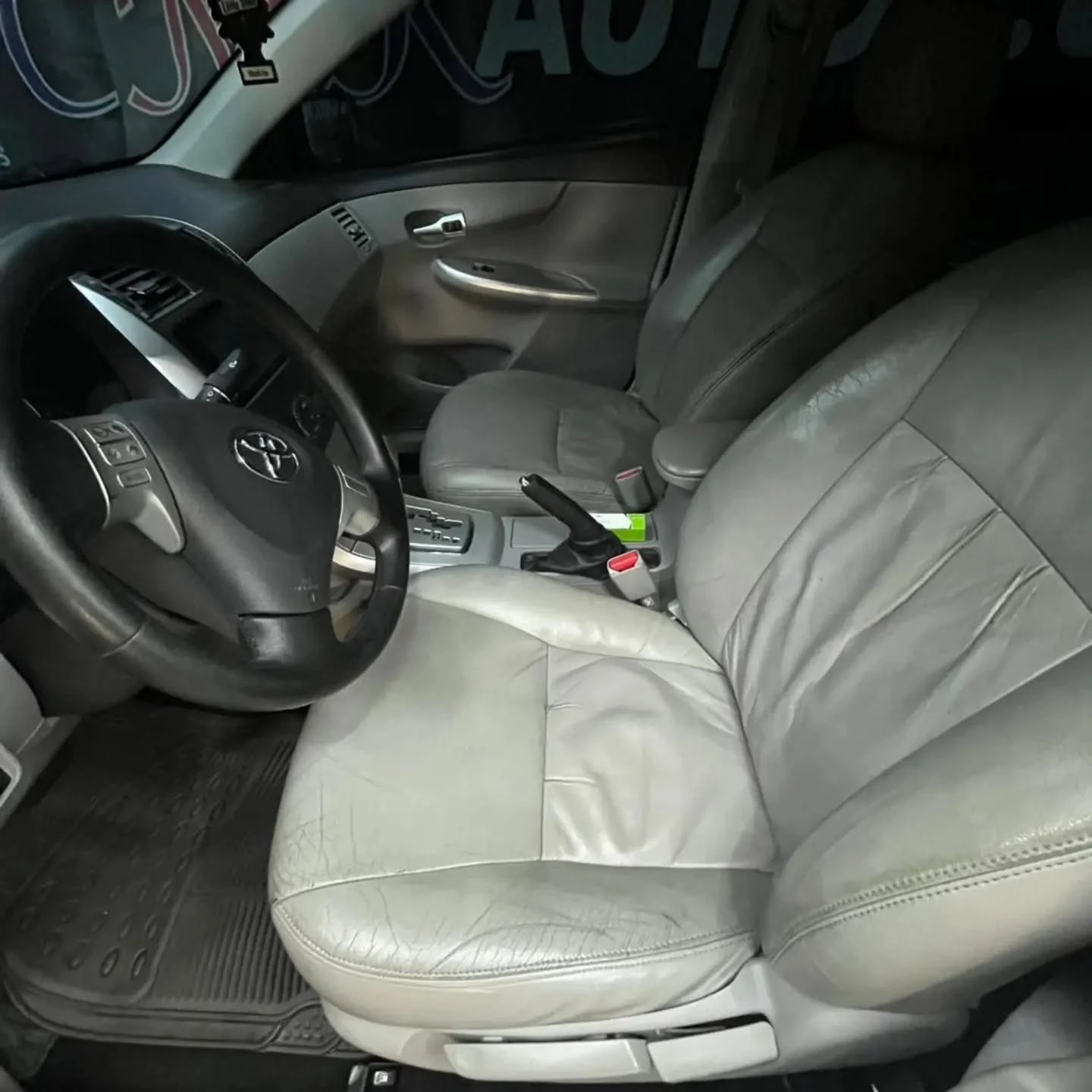 2013 Toyota Corolla GLI 2013 — photo 5
