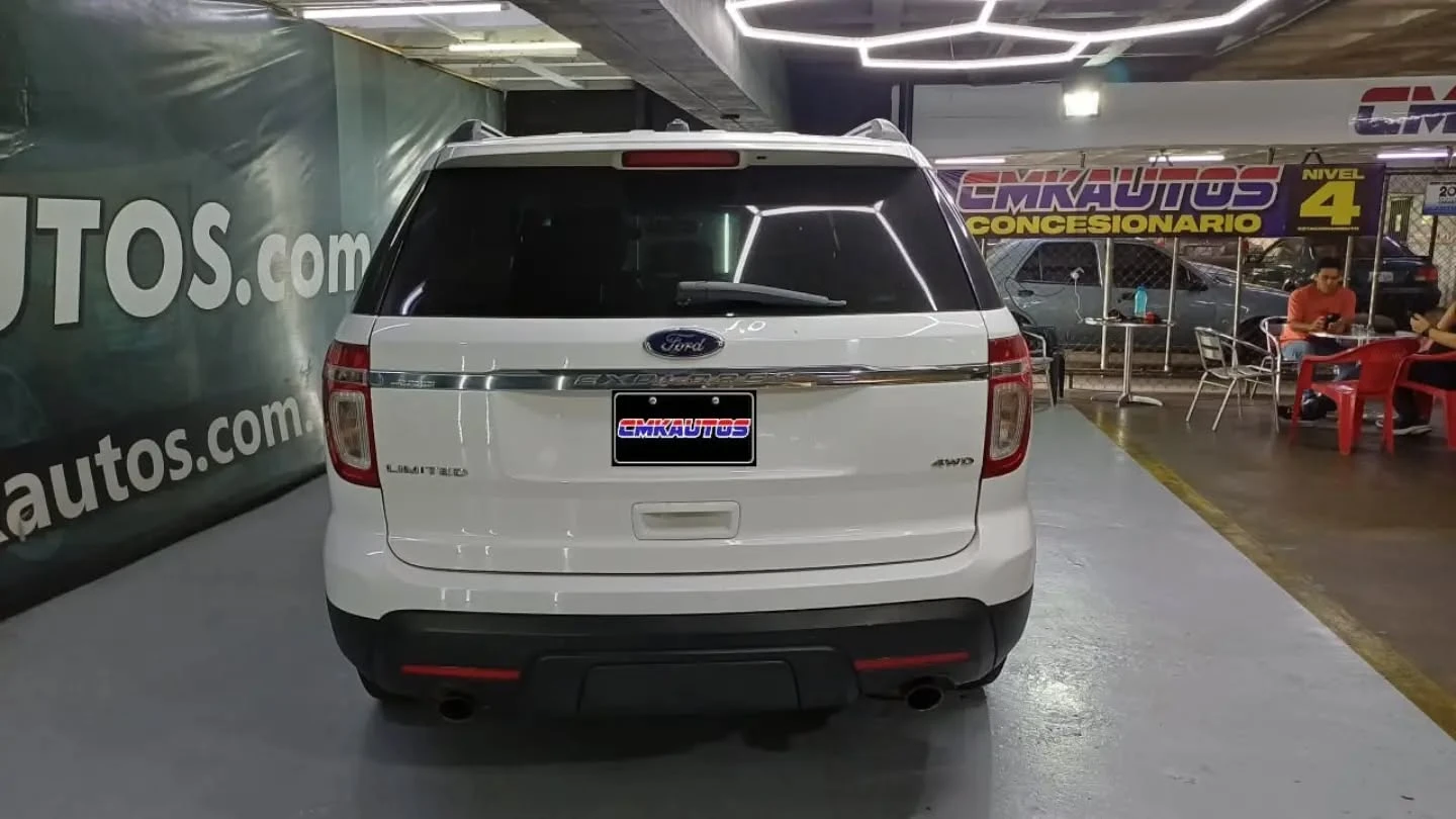 2014 Ford Explorer — foto 4