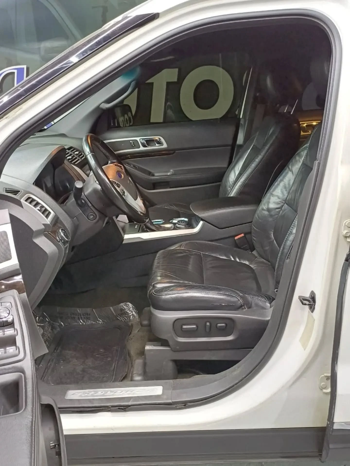 2014 Ford Explorer — foto 5