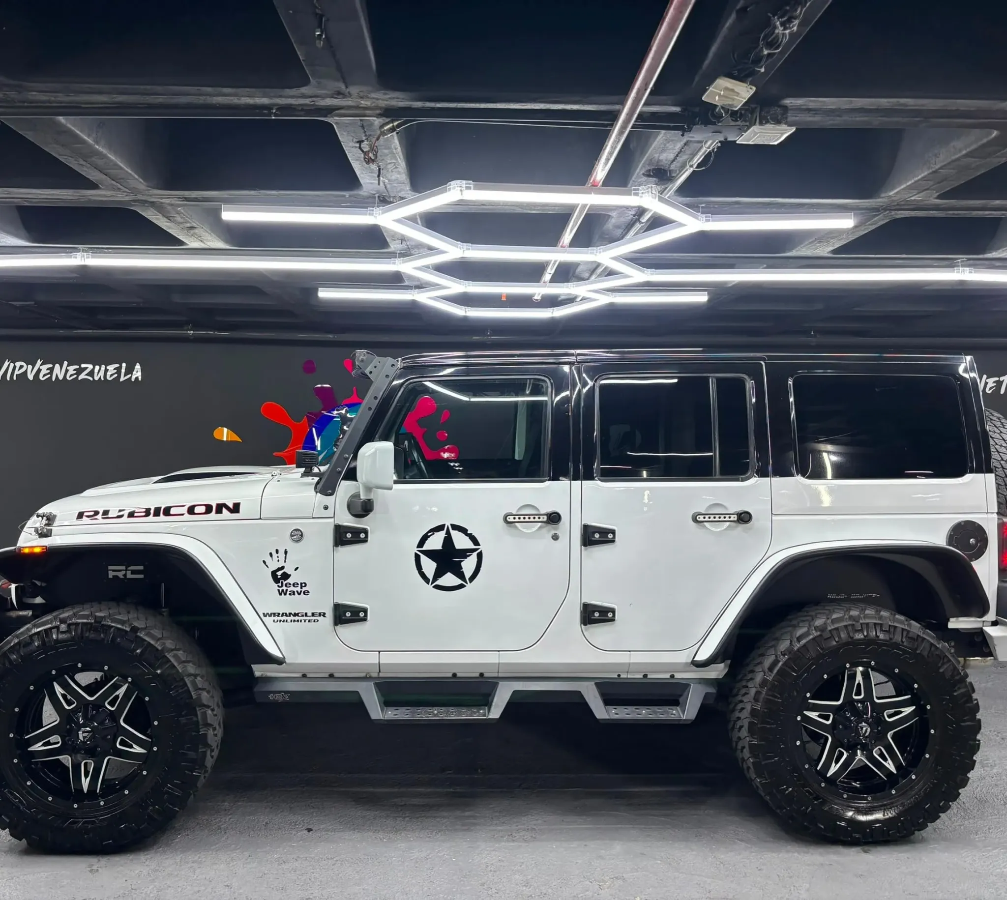 2015 Jeep Wrangler Rubicon Unlimited — photo 6