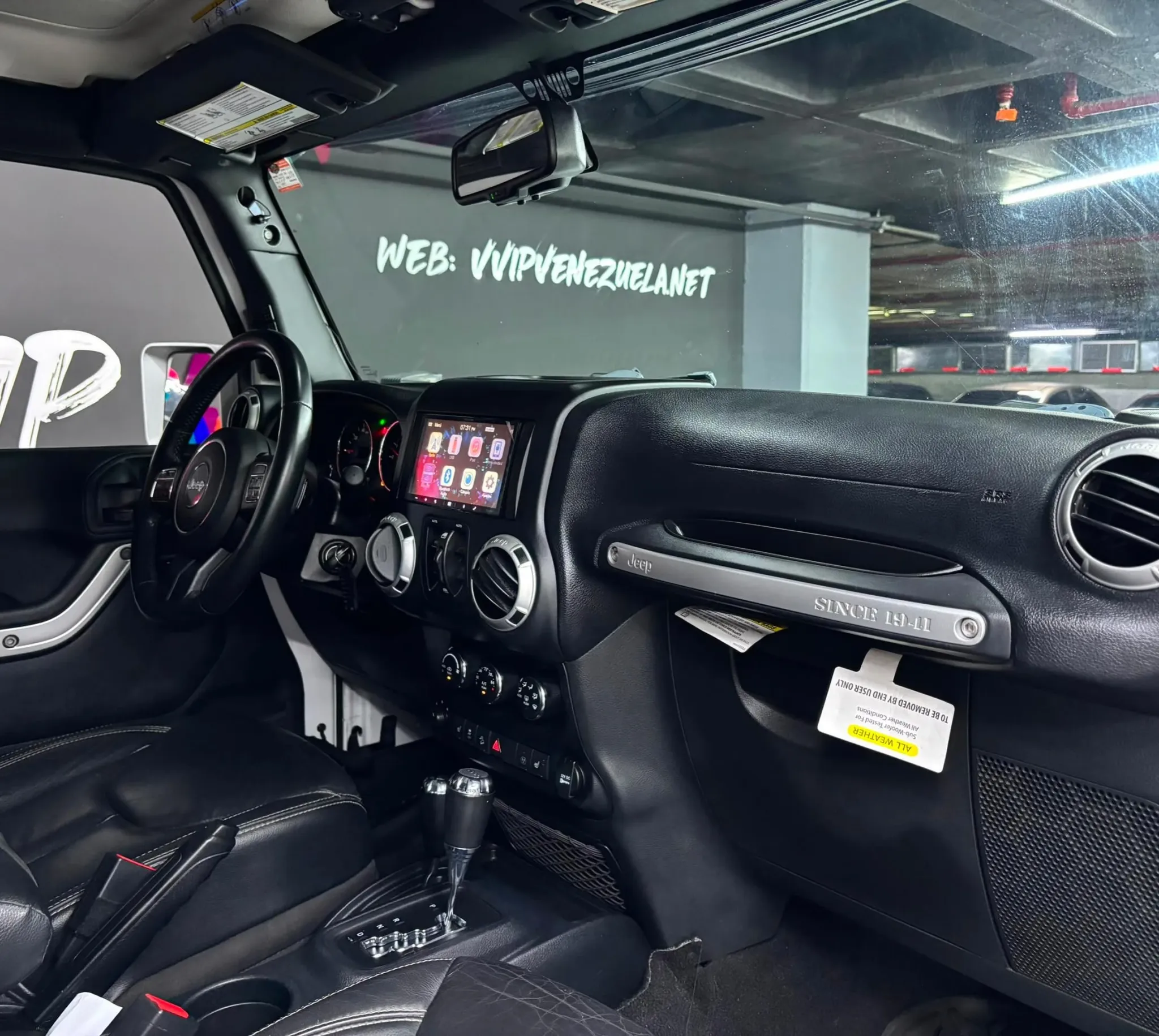 2015 Jeep Wrangler Rubicon Unlimited — photo 8