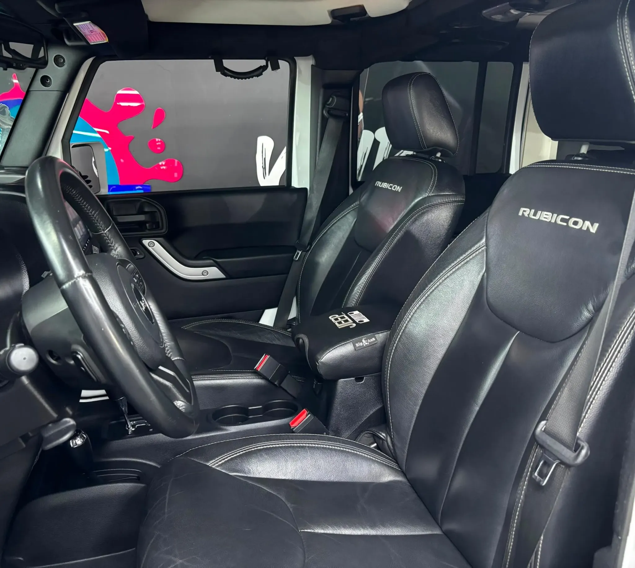 2015 Jeep Wrangler Rubicon Unlimited — photo 10