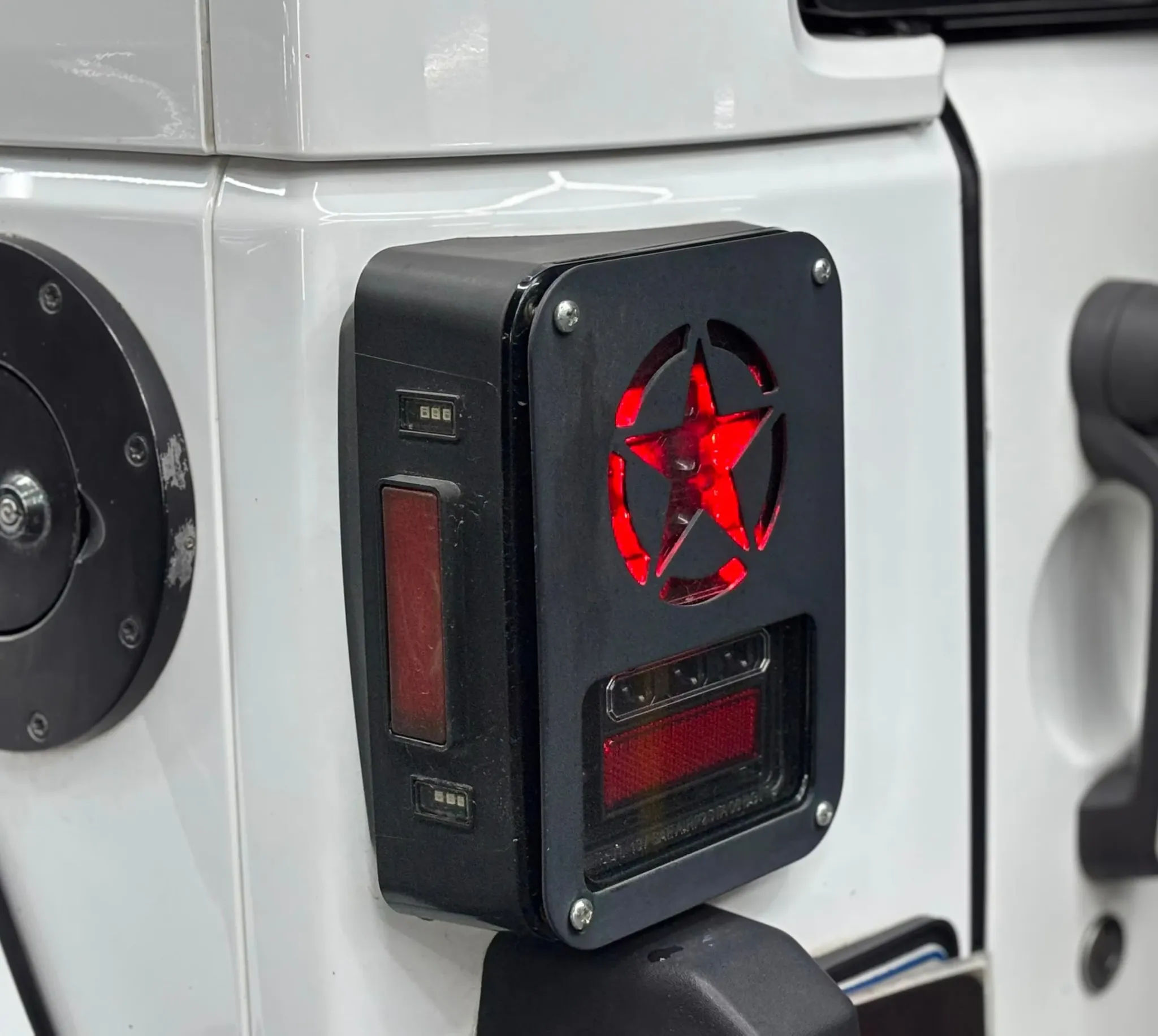 2015 Jeep Wrangler Rubicon Unlimited — photo 15