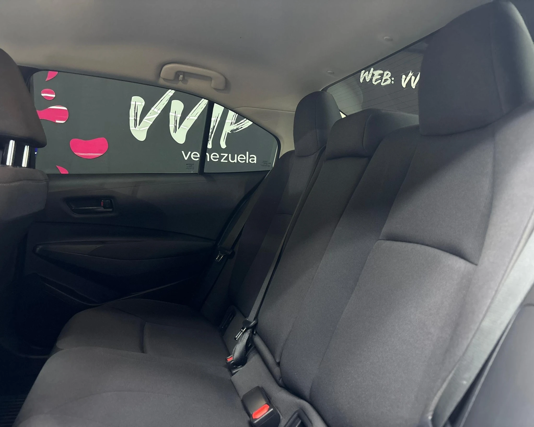 2024 Toyota Corolla LE — photo 11