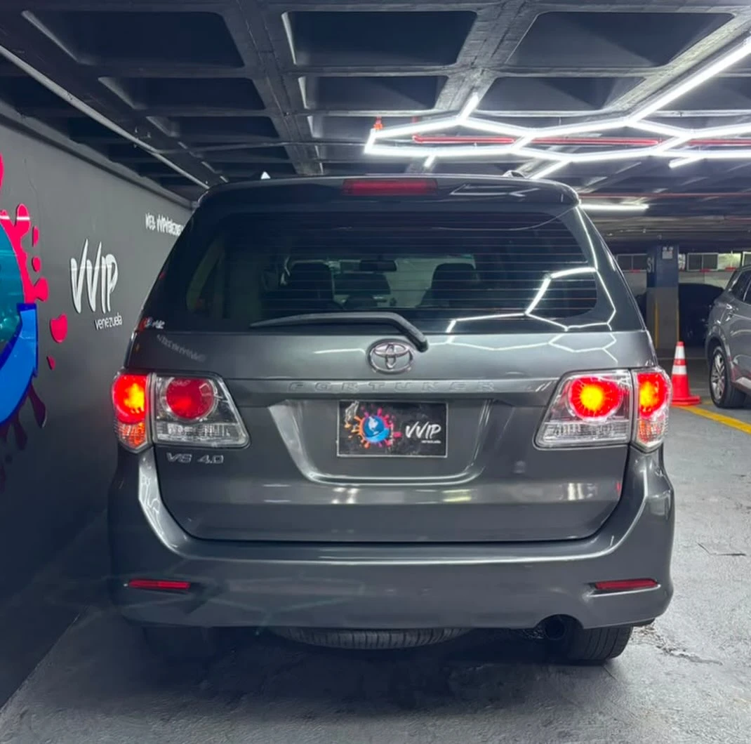 2015 Toyota Fortuner 2015 — photo 5