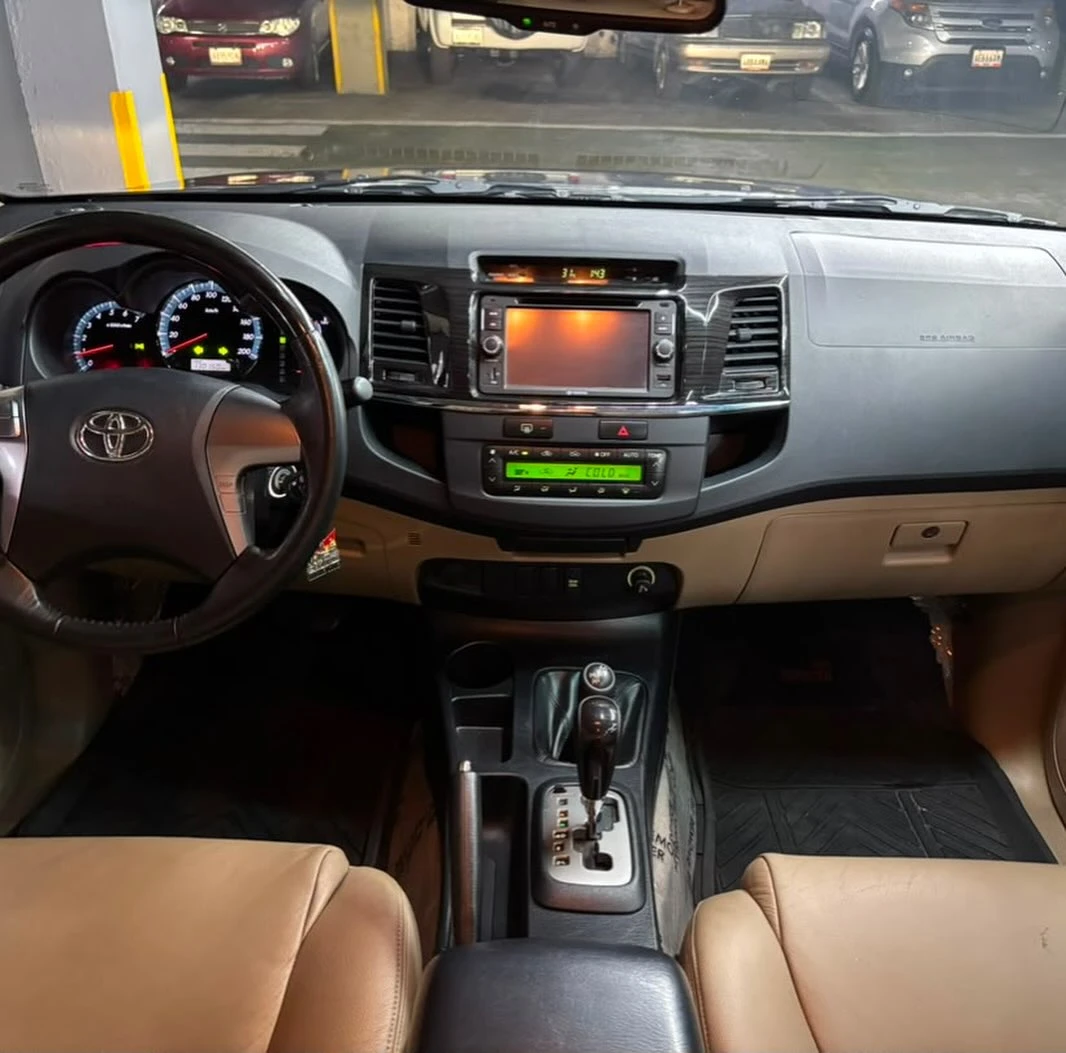 2015 Toyota Fortuner 2015 — photo 6
