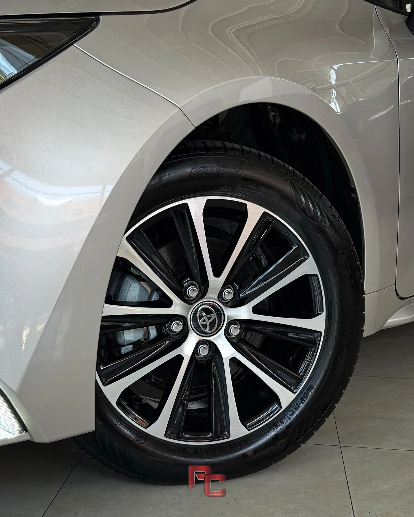 2025 Toyota Corolla LEVIN — foto 3