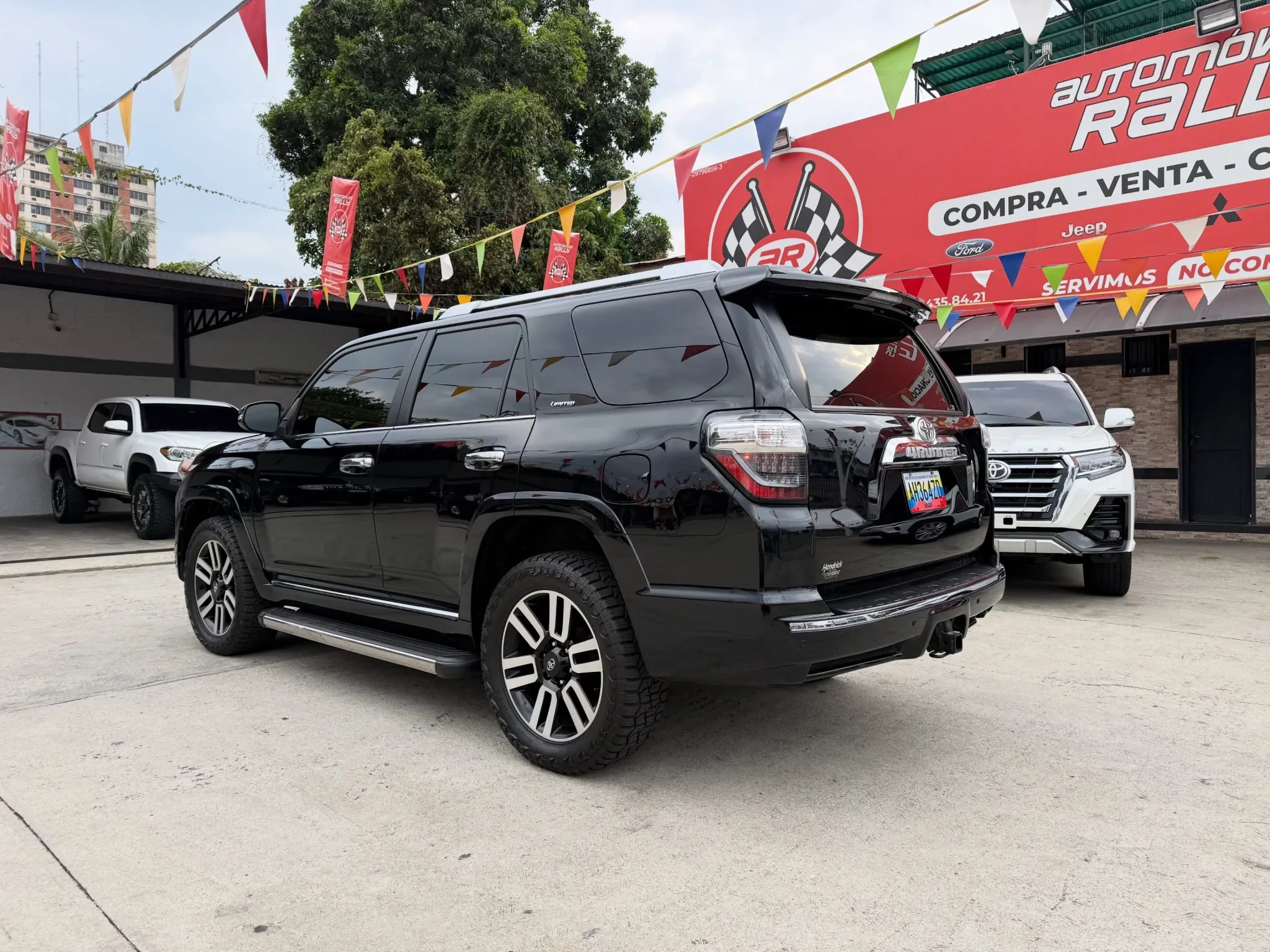 2024 Toyota 4Runner LIMITED — photo 2