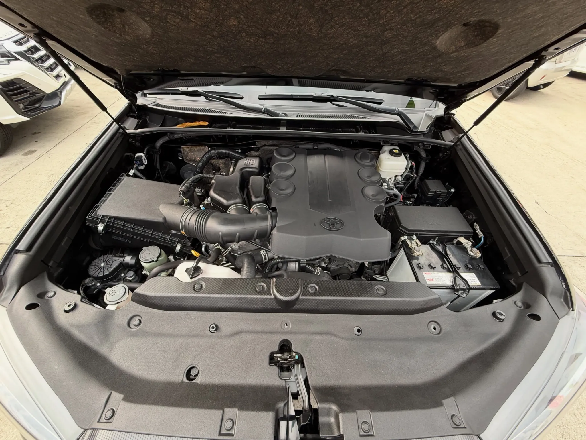 2024 Toyota 4Runner LIMITED — photo 12