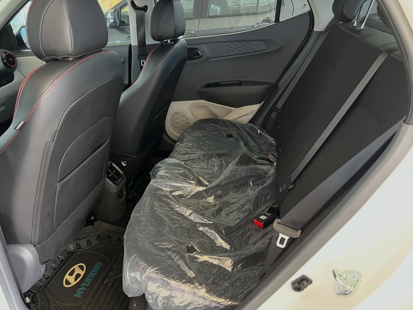 2026 Hyundai Grand i10 — photo 5