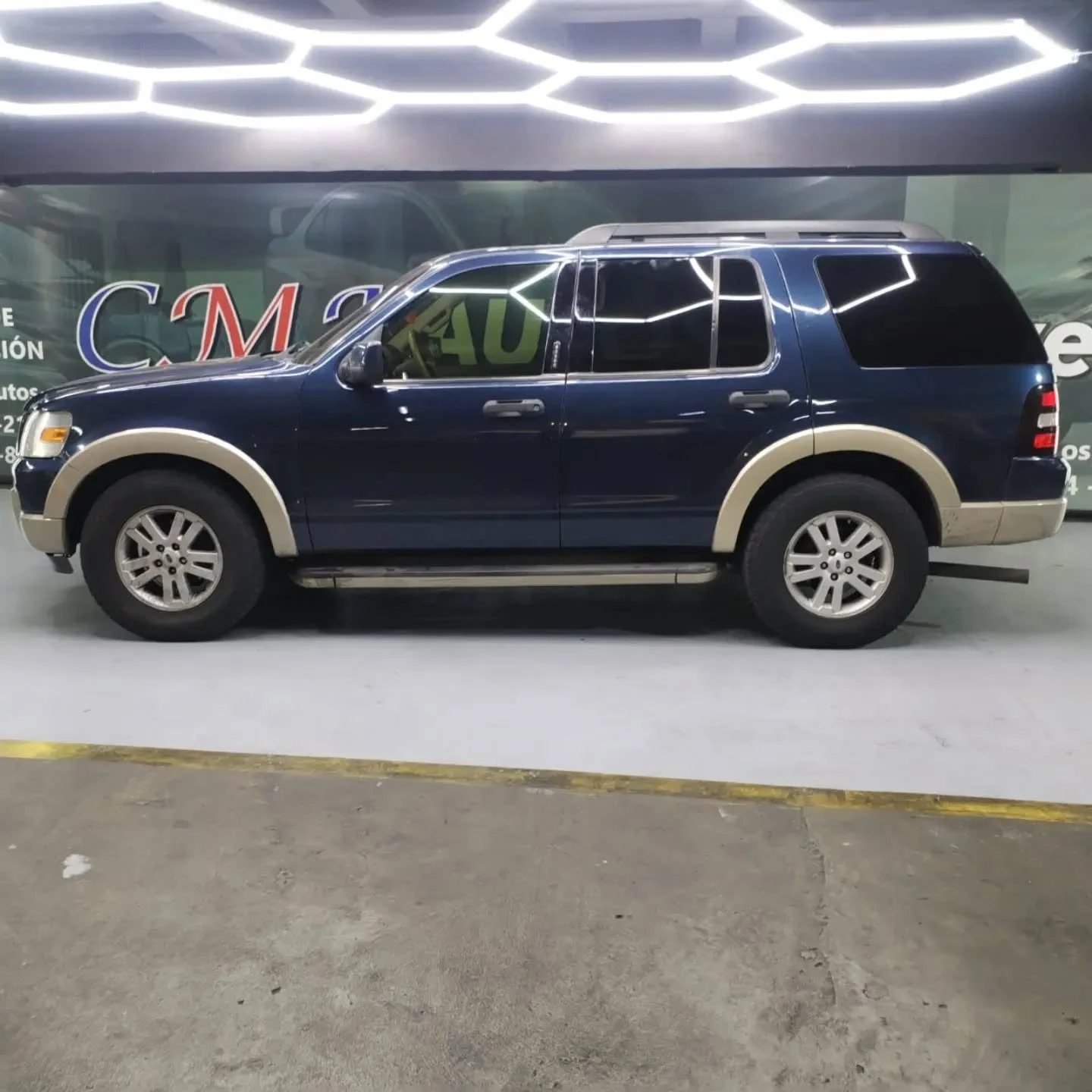 2010 Ford Explorer Eddie Bauer 2010 — foto 5