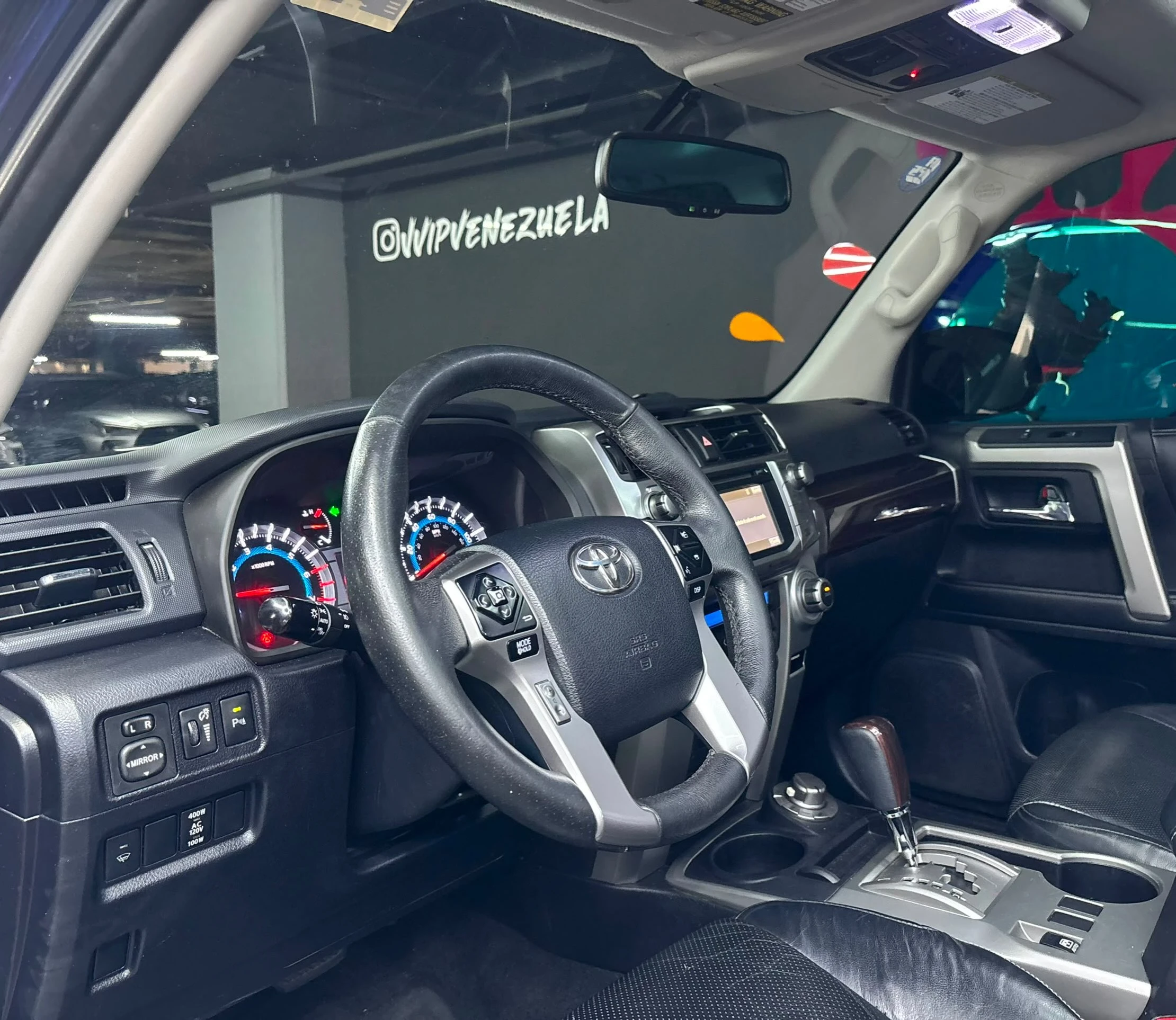 2014 Toyota 4Runner Limited — photo 8