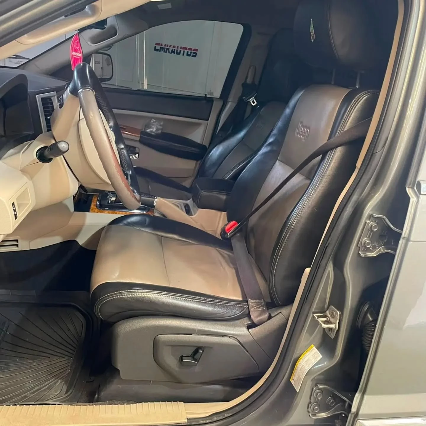 2010 Jeep Grand Cherokee Limited 2010 — photo 5
